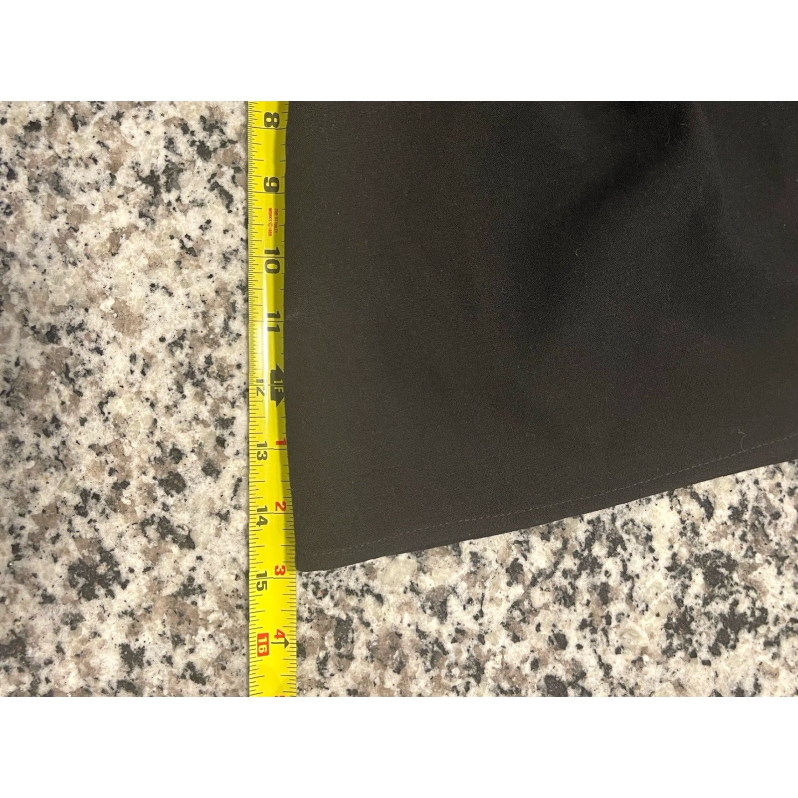 Black Halo Black Halo Shorts Sz 2 Black Made In USA 25 x 3 Size 26" / US 2 / IT 38 - 8 Thumbnail
