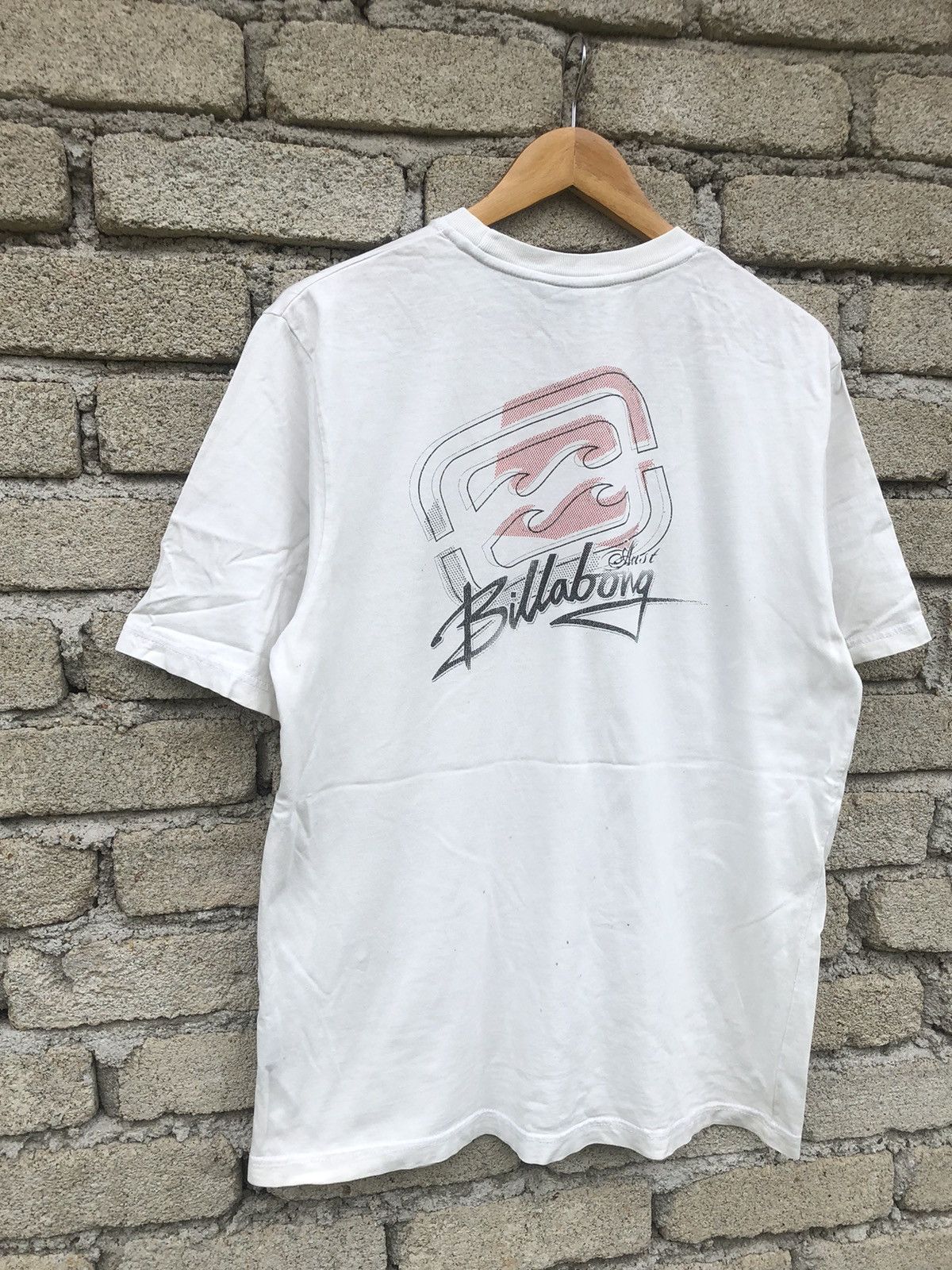 Billabong Vintage RARE Y2K Billabong Big Logo Tee Size US L / EU 52-54 / 3 - 12 Thumbnail