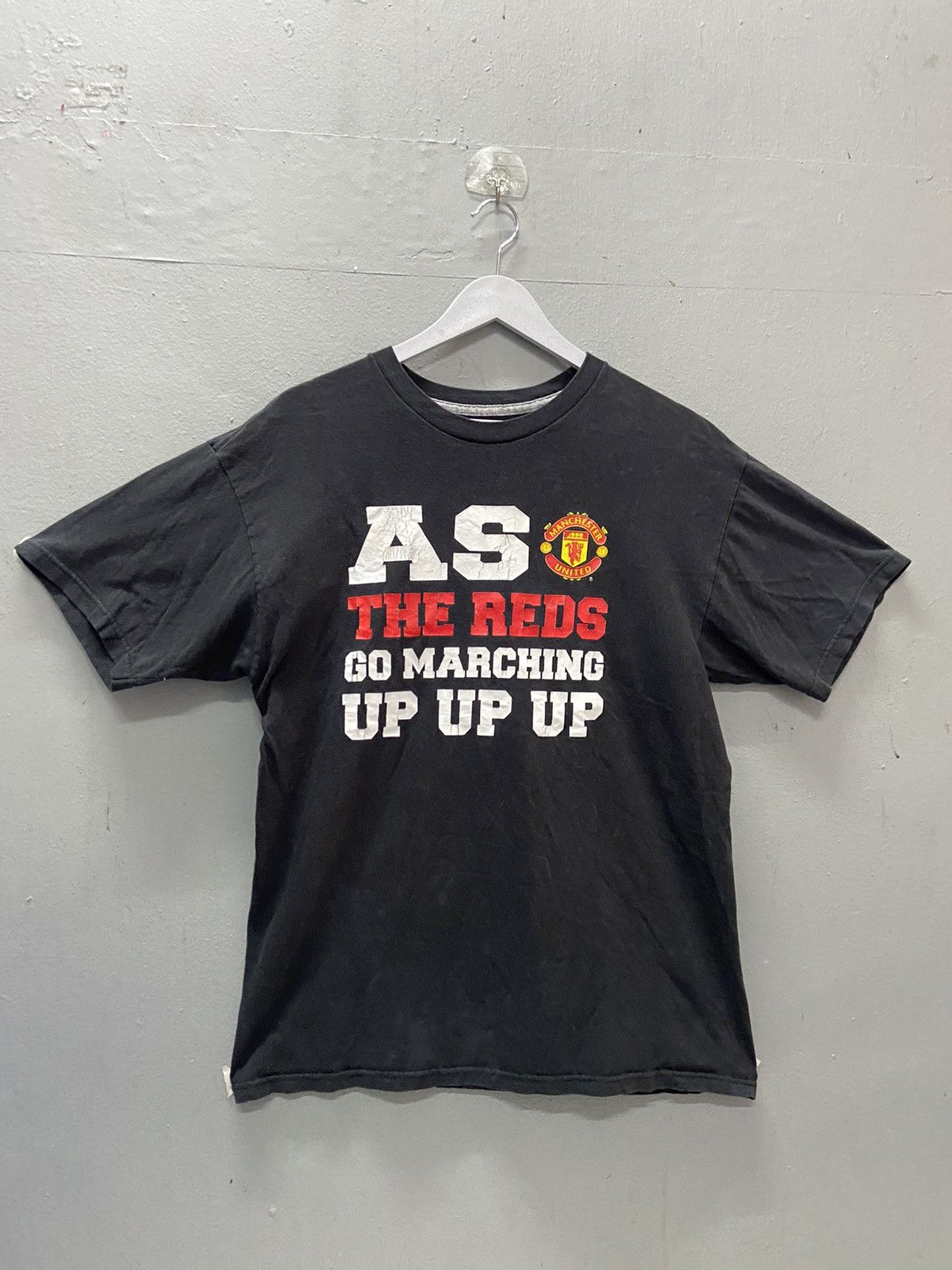 MANCHESTER UNITED AS THE RED GO MARCHING TEE SHIRT