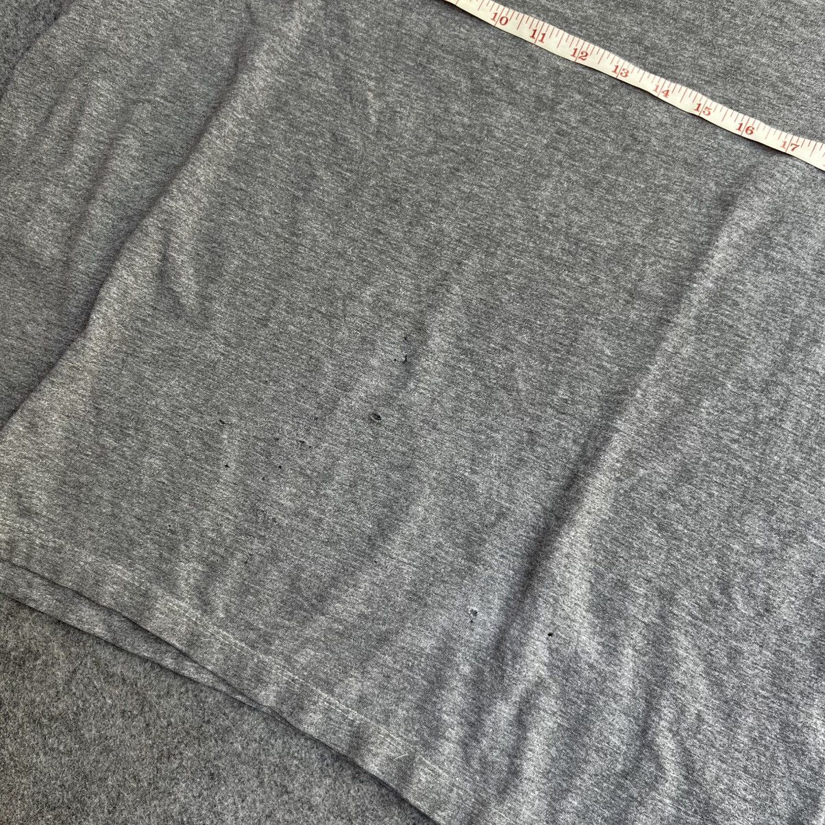 Quiksilver Vintage Quiksilver Dragon Surfwear Faded Tshirt Size US L / EU 52-54 / 3 - 9 Thumbnail