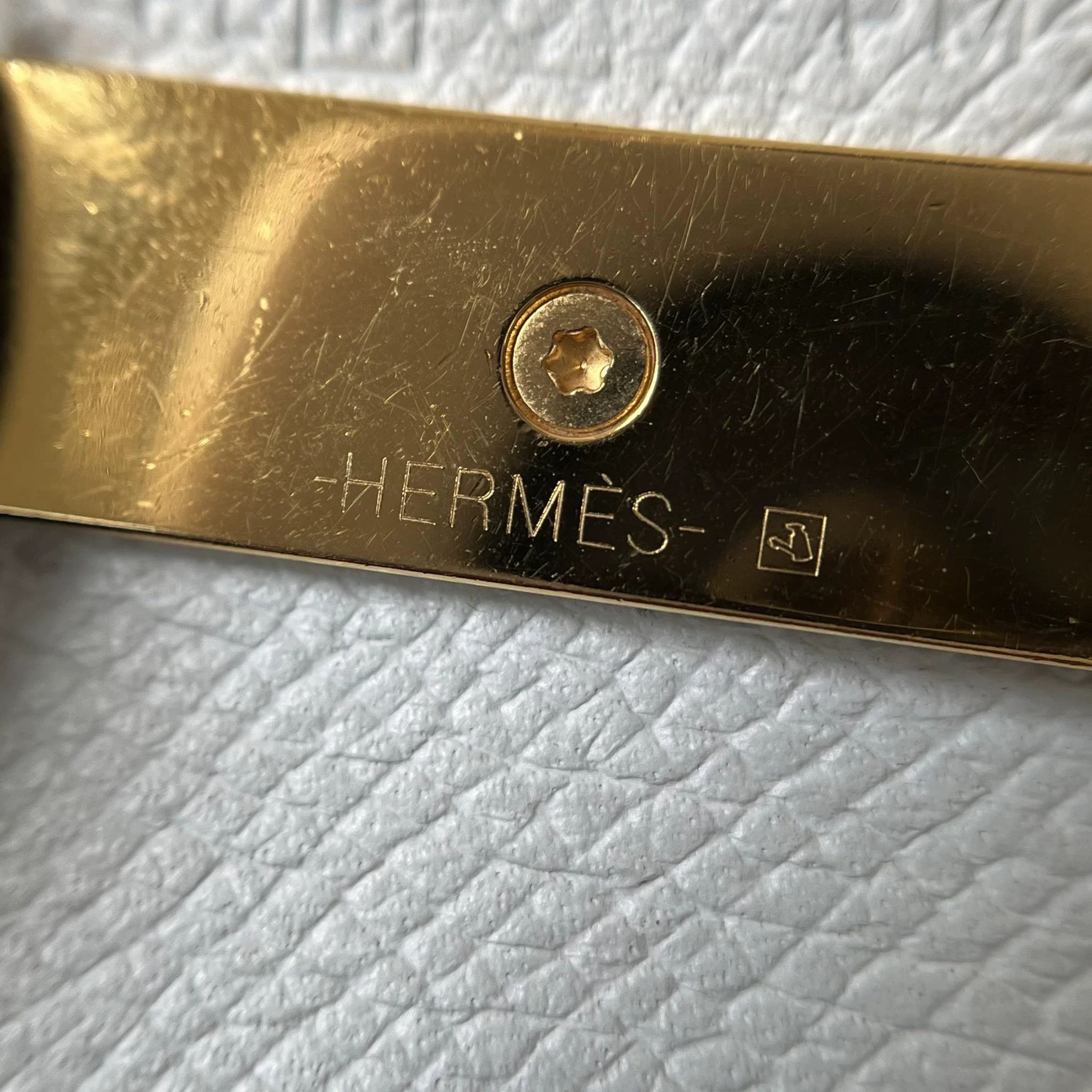 Hermes Hermes Red Bracelet R Stamp 9723 Size ONE SIZE - 8 Thumbnail