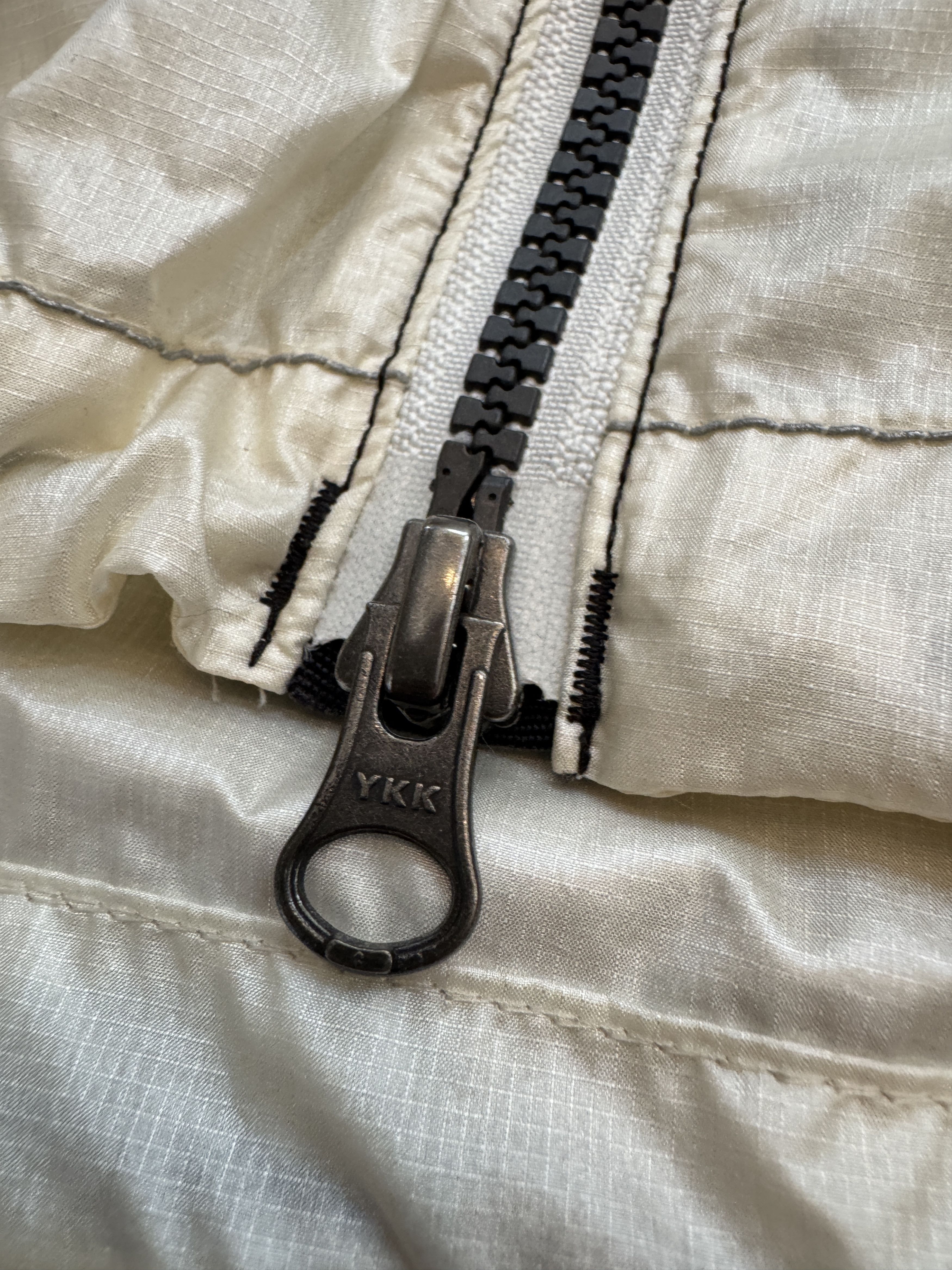 And Wander × Barbour Barbour and wander Pertex Windbreaker Shell Packable Cream Size US L / EU 52-54 / 3 - 12 Thumbnail