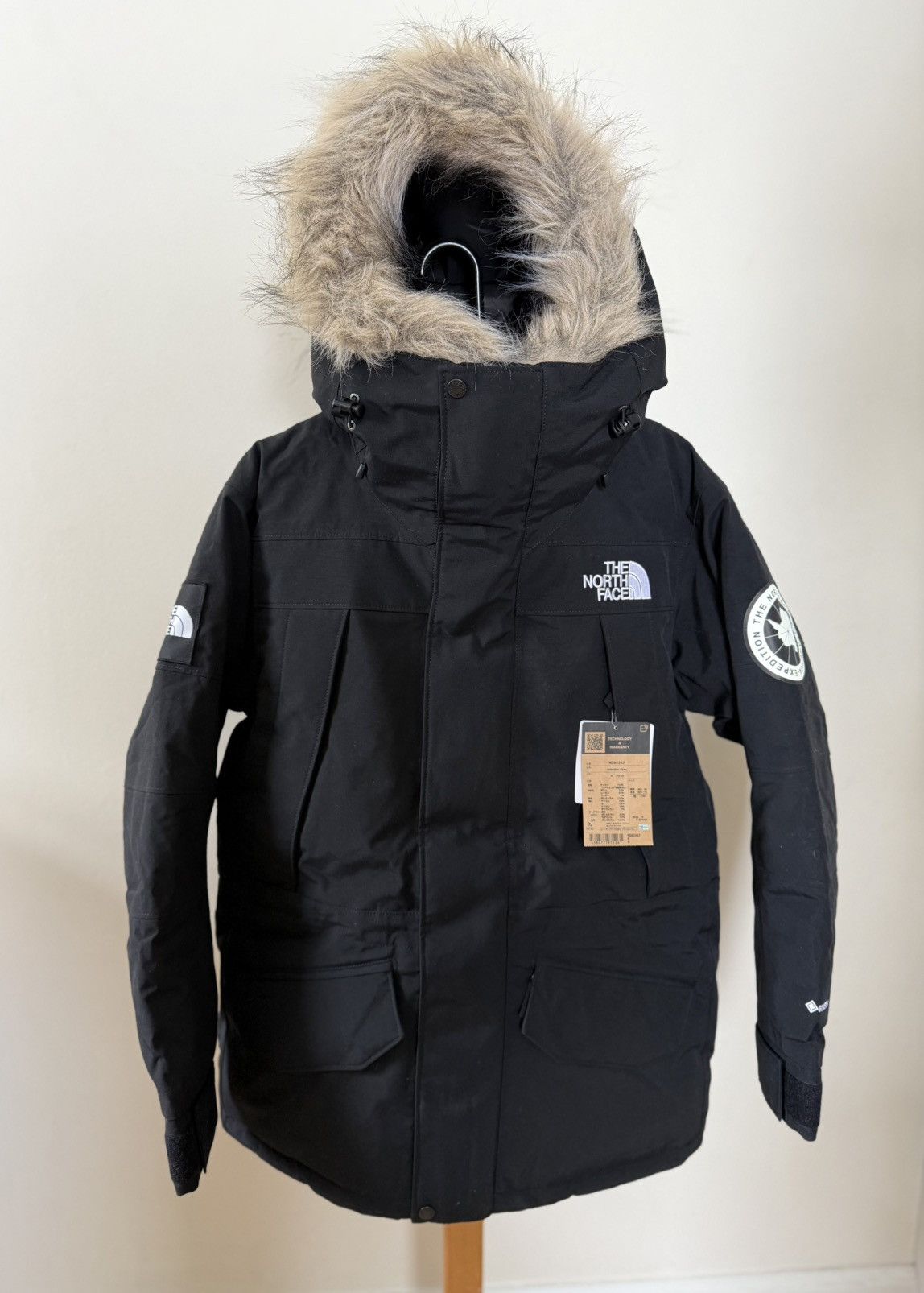 The North Face The North Face / Antarctica Parka / Black Size US M / EU 48-50 / 2 - 1 Thumbnail