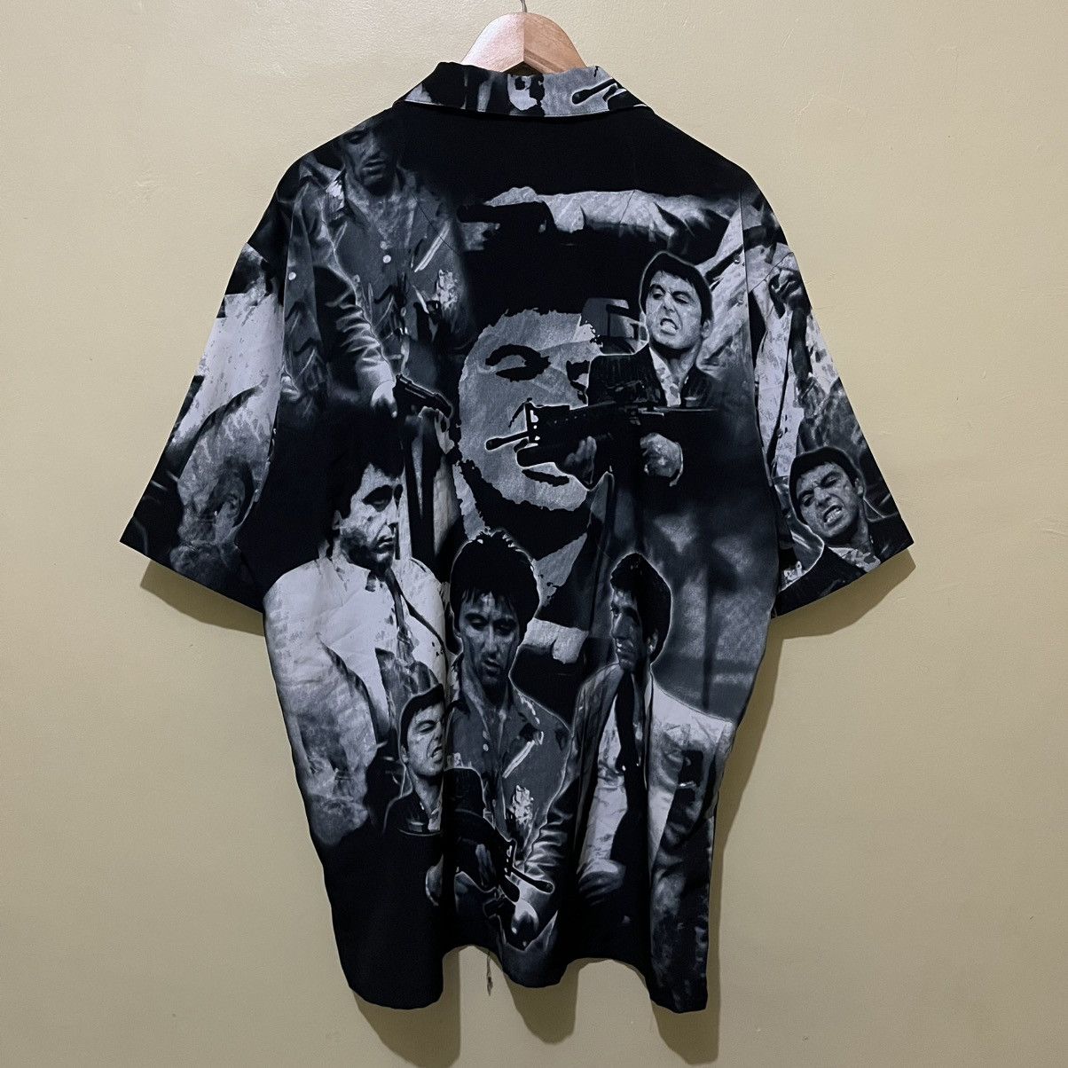 Vintage VTG SCARFACE "TONY MONTANA" AOP POLO BY DRAGONFLY Size US XXL / EU 58 / 5 - 2 Thumbnail