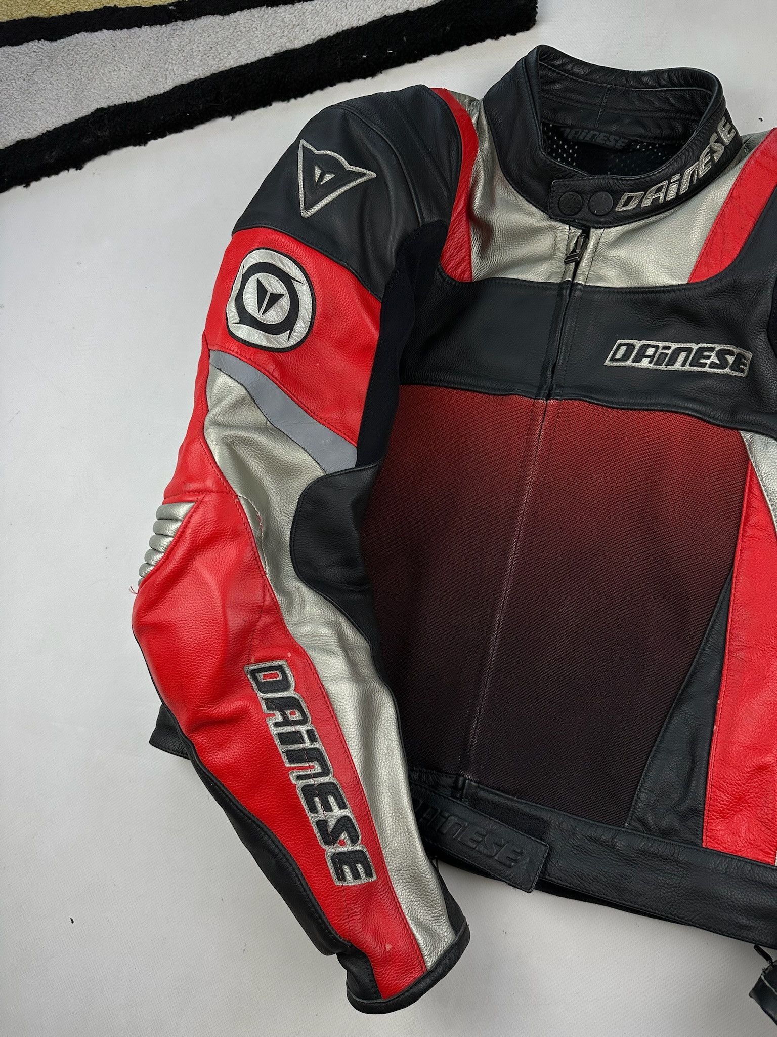 Dainese Dainese Leather Suit Superbike Jacket & Pants Size US L / EU 52-54 / 3 - 12 Thumbnail