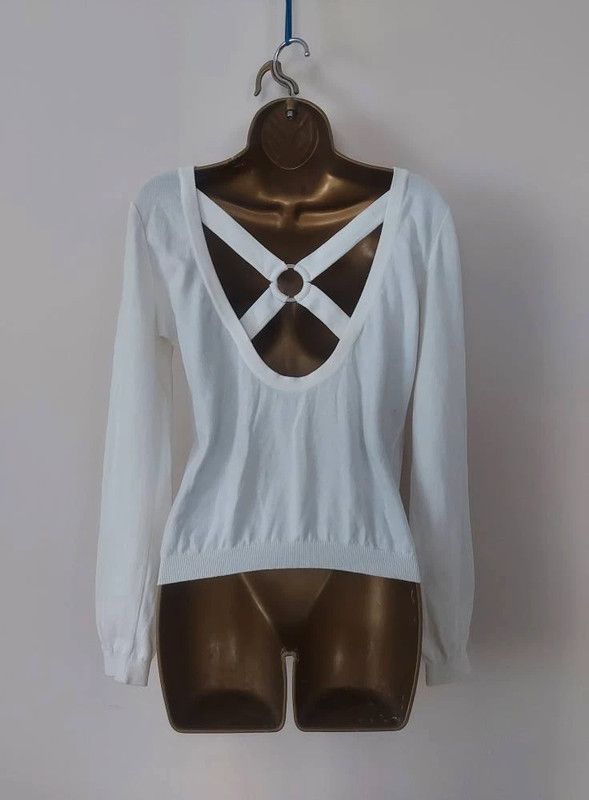 Moschino Moschino white jumper vintage M Size M / US 6-8 / IT 42-44 - 2 Thumbnail