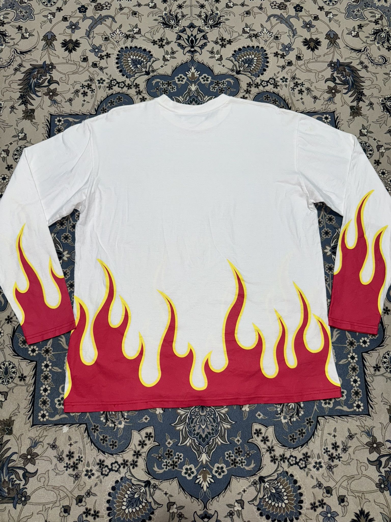 Japanese Brand × Other On Fire Flame Kenye West T shirt Hypebeast Size US L / EU 52-54 / 3 - 4 Thumbnail