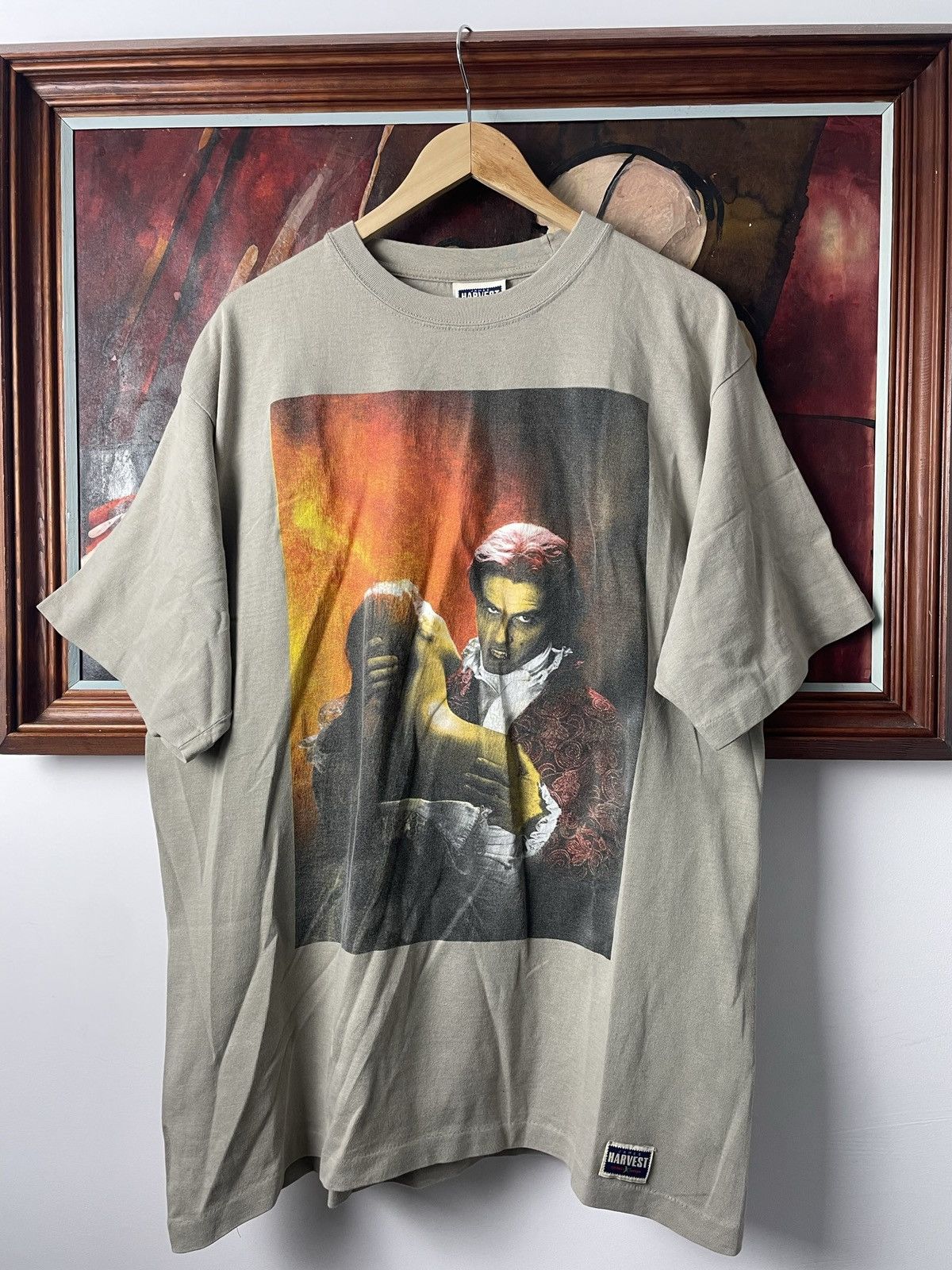 Image of Vintage 90's Rare Print Horror Tee Filmnet Dracula Blood Kiss in Beige, Men's (Size XL)