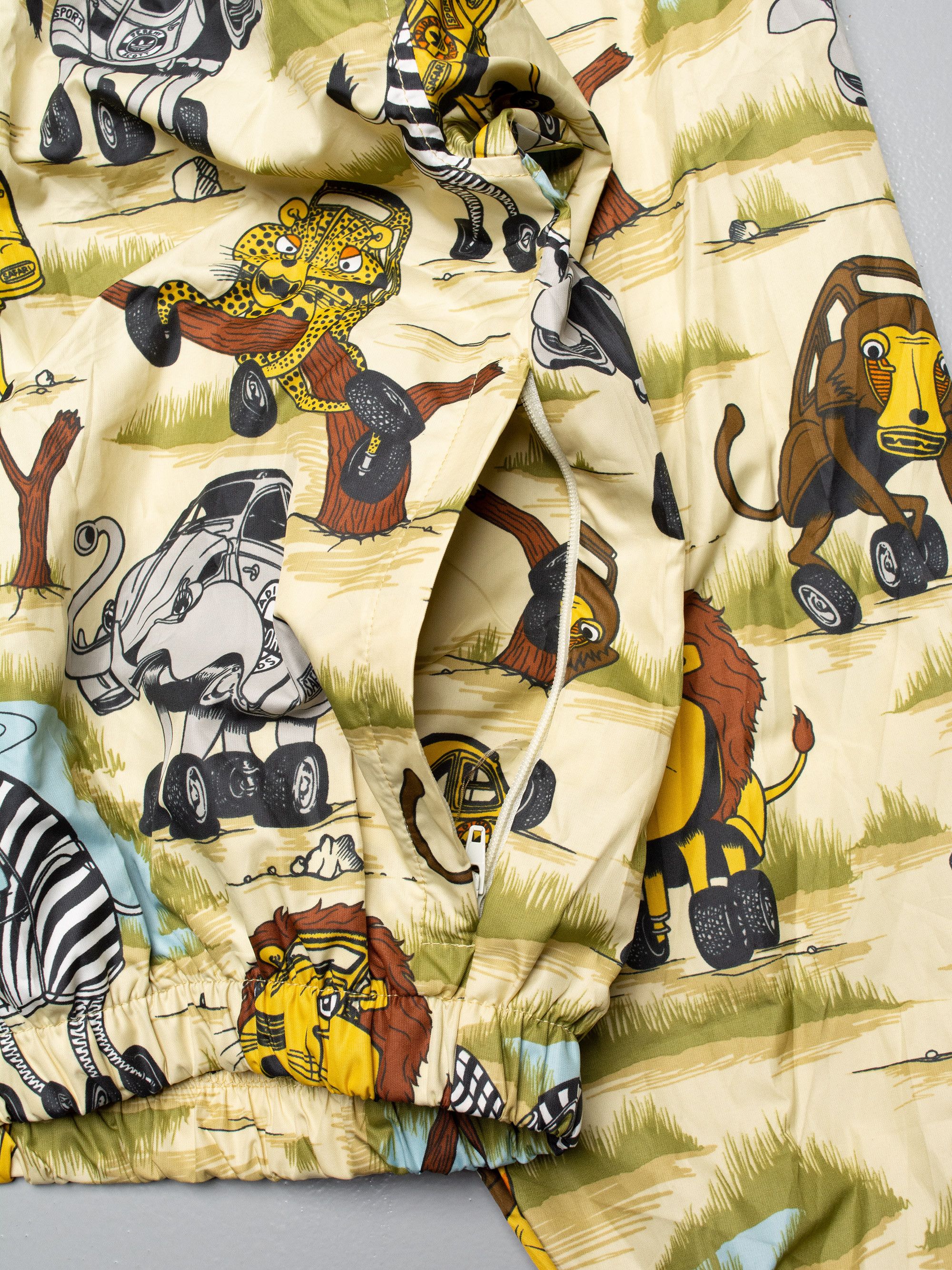 Adidas × Jeremy Scott adidas Originals by Jeremy Scott A/W 2009 Safari Jacket Size US L / EU 52-54 / 3 - 10 Thumbnail
