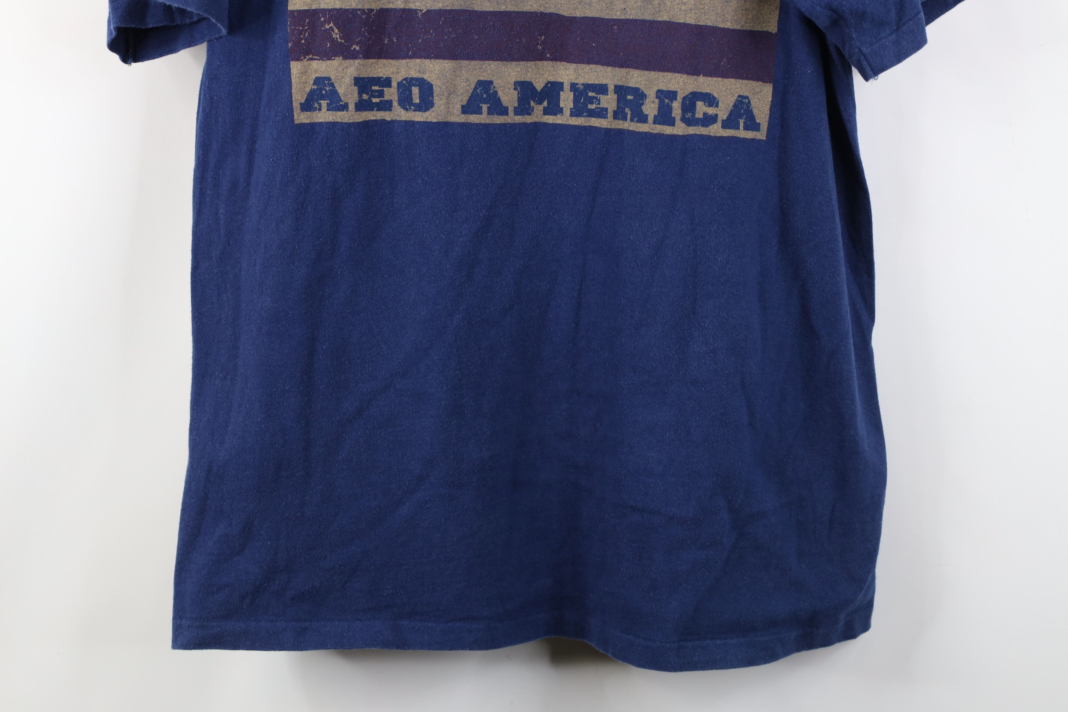 American Eagle Outfitters Vintage 90s American Eagle Outfitters Flag T-Shirt Blue USA Size US L / EU 52-54 / 3 - 3 Thumbnail