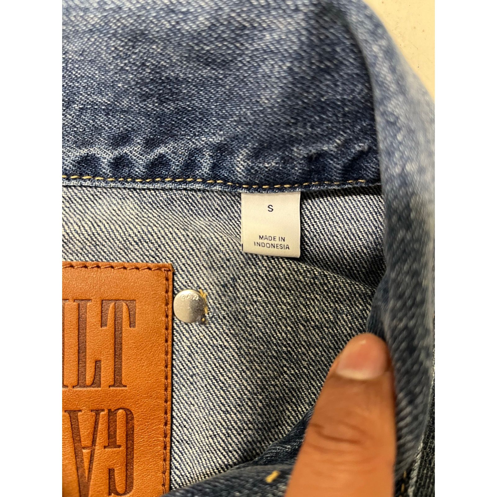 Cult Gaia Gap × Cult Gaia - Asymmetrical Denim Jacket / S / NWT Size S / US 4 / IT 40 - 10 Thumbnail