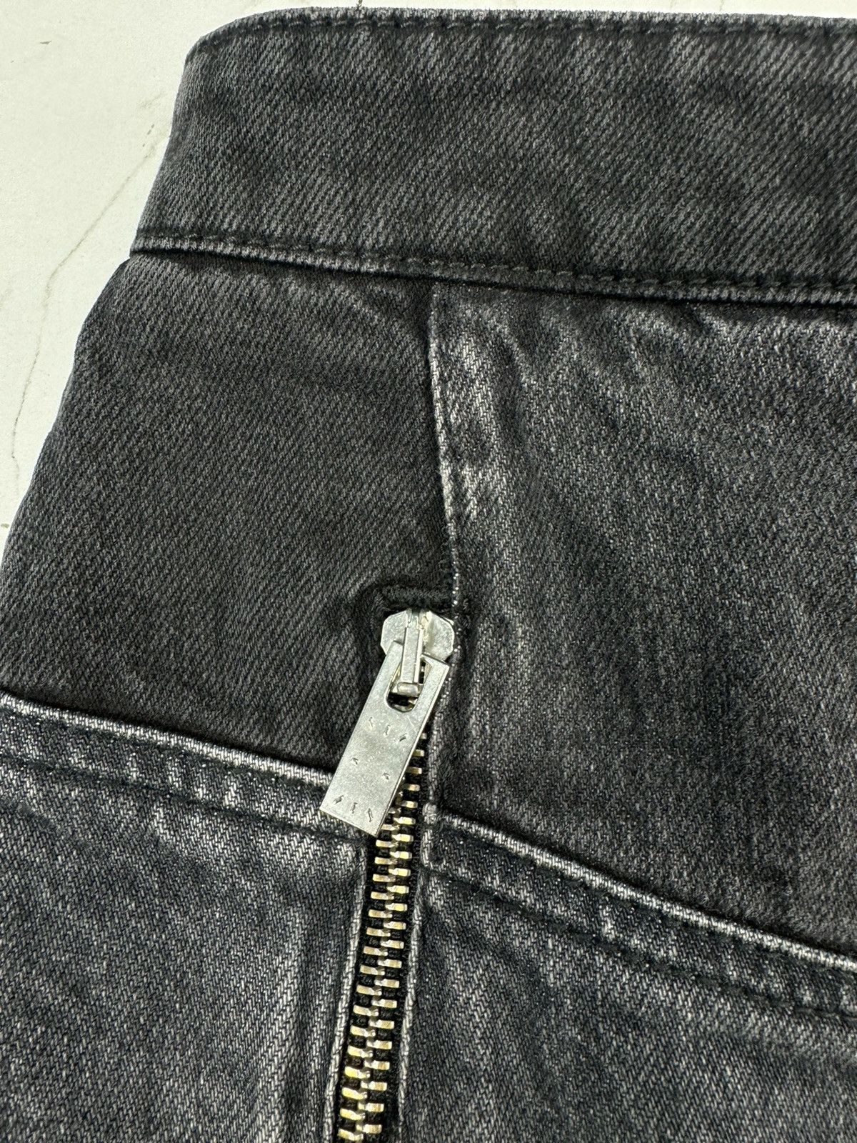 McQ Alexander McQueen MCQ BLACK DENIM MOTOR PANELED SKIRT Size 26" / US 2 / IT 38 - 6 Thumbnail