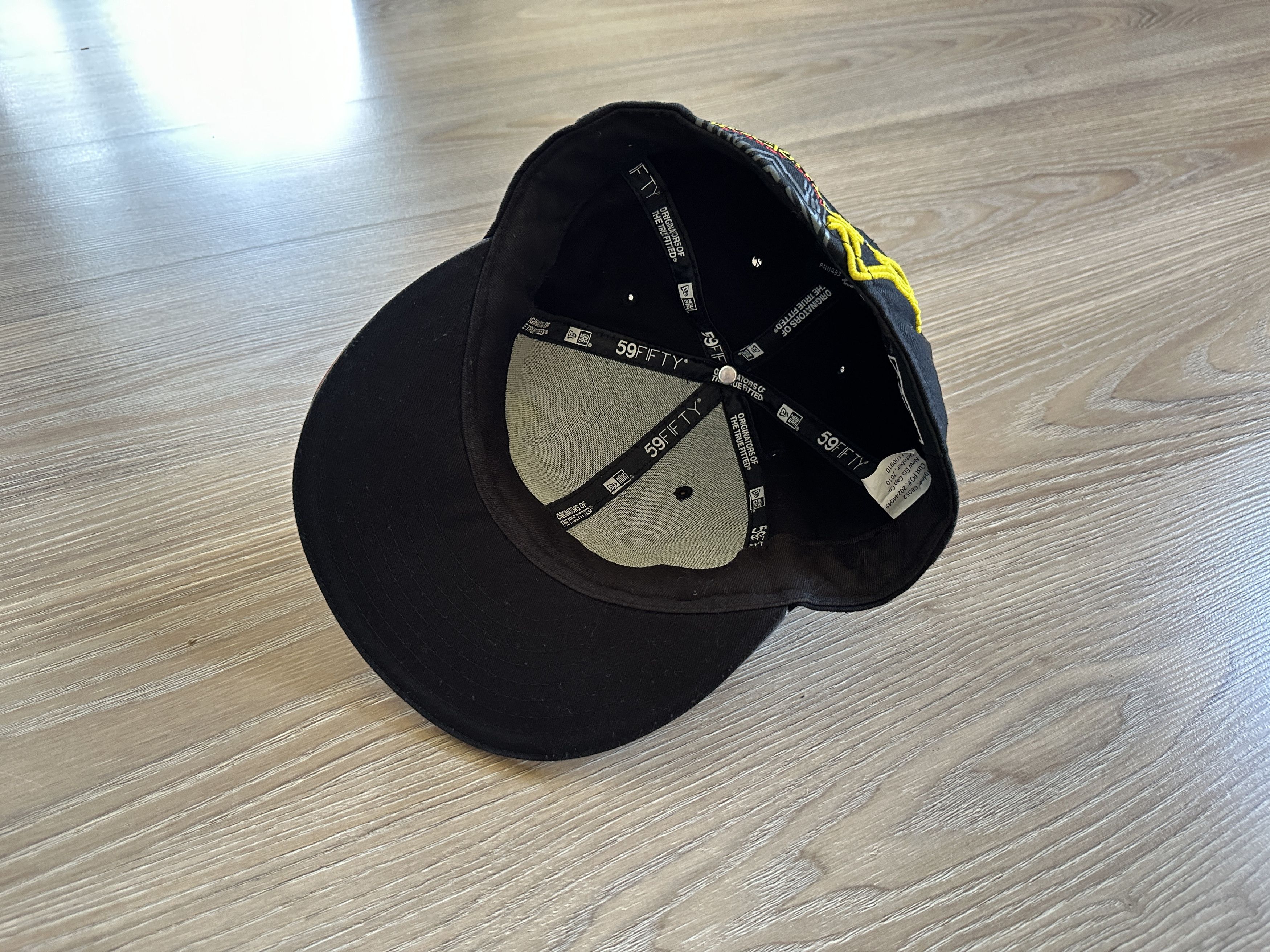 New Era × Rockstar Games Rockstar Energy Drink New Era Snapback Adjustable Cap Size ONE SIZE - 7 Thumbnail