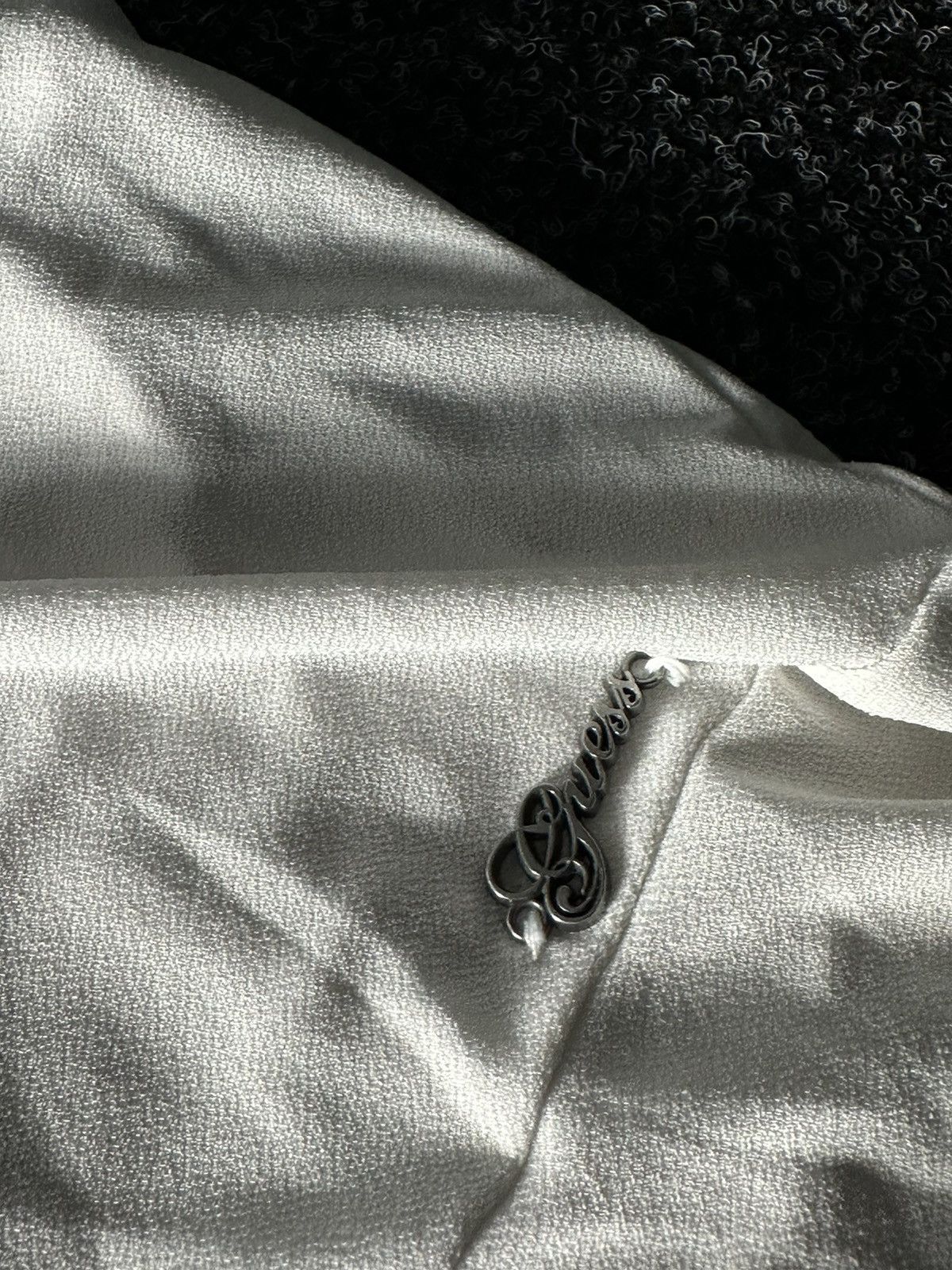 Designer × Guess × If Six Was Nine 🚨AVANT-GARDE GUESS BLOUSE SEXY LIGHT Y2k METAL LOGO Size S / US 4 / IT 40 - 4 Thumbnail
