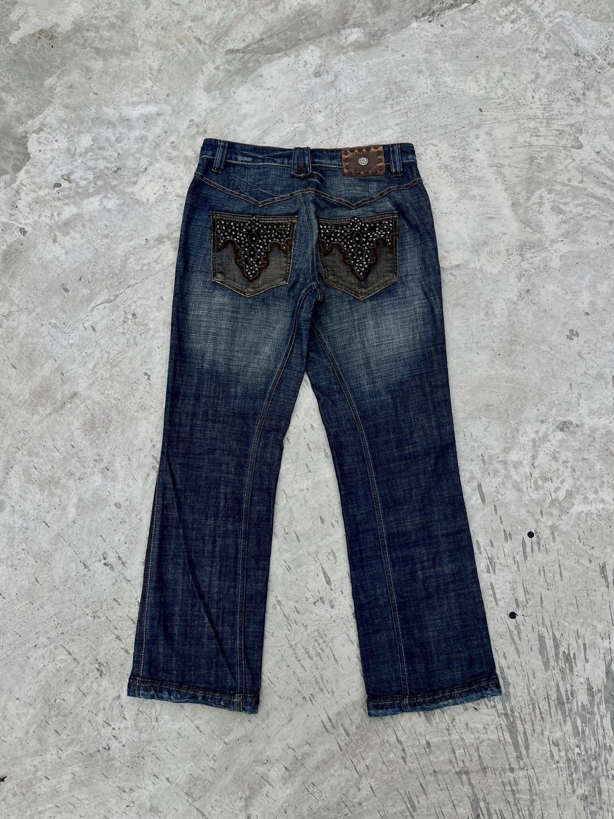 Antik Denim Vintage Antik Denim Studded Embroidery Jeans Size US 32 / EU 48 - 1 Thumbnail