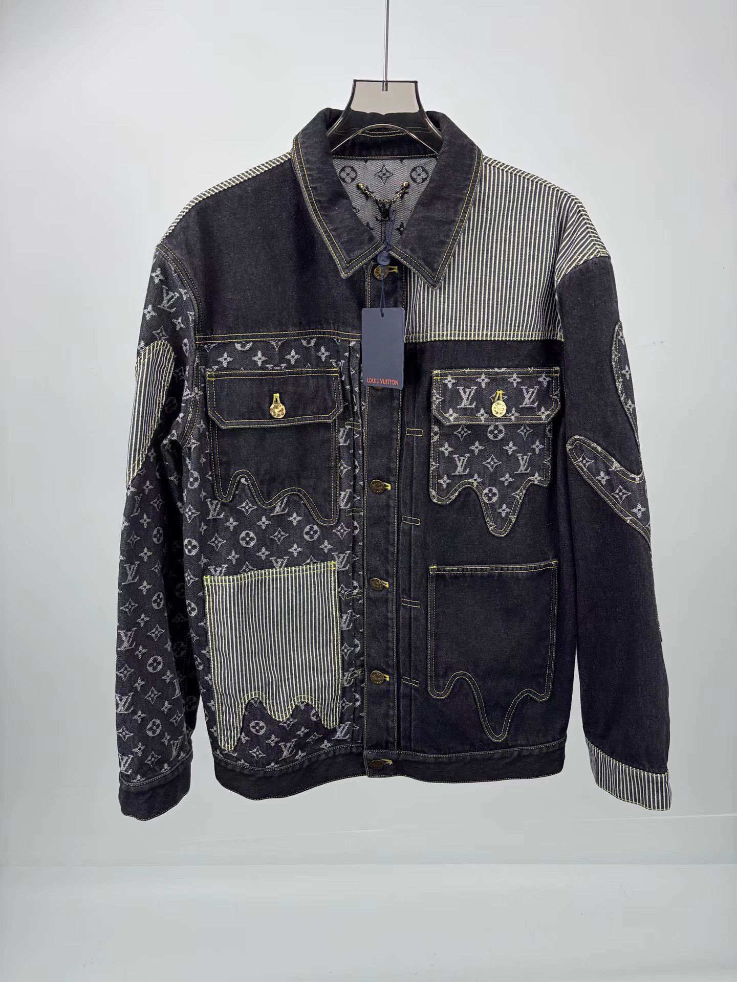 Louis Vuitton LOUIS VUITTON × NIGO Deconstructed Patchwork Denim Jacket Size US M / EU 48-50 / 2 - 1 Thumbnail