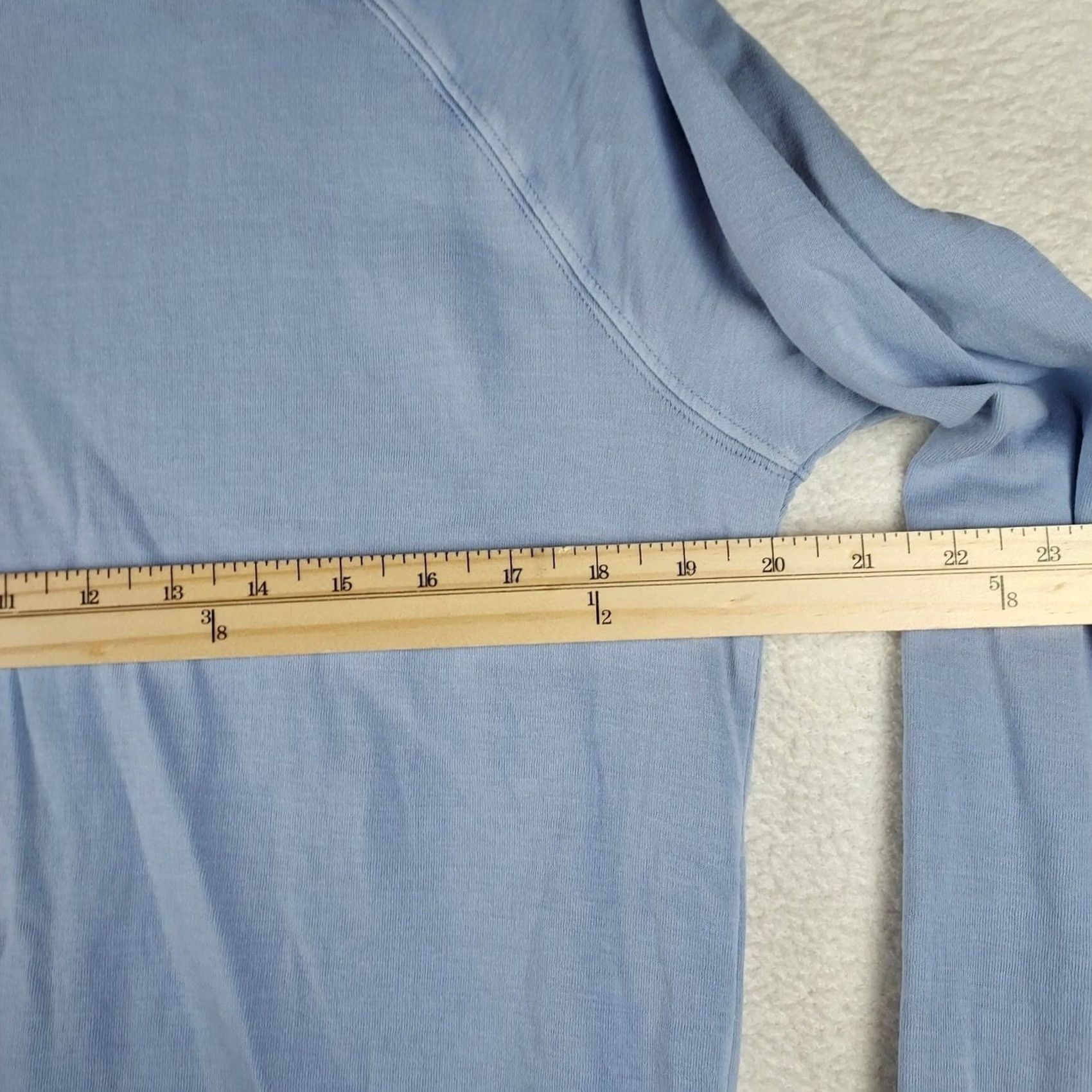 Athleta Athleta Women’s Lightweight Crewneck Sweatshirt Light Blue Pullover Size S Size S / US 4 / IT 40 - 6 Thumbnail