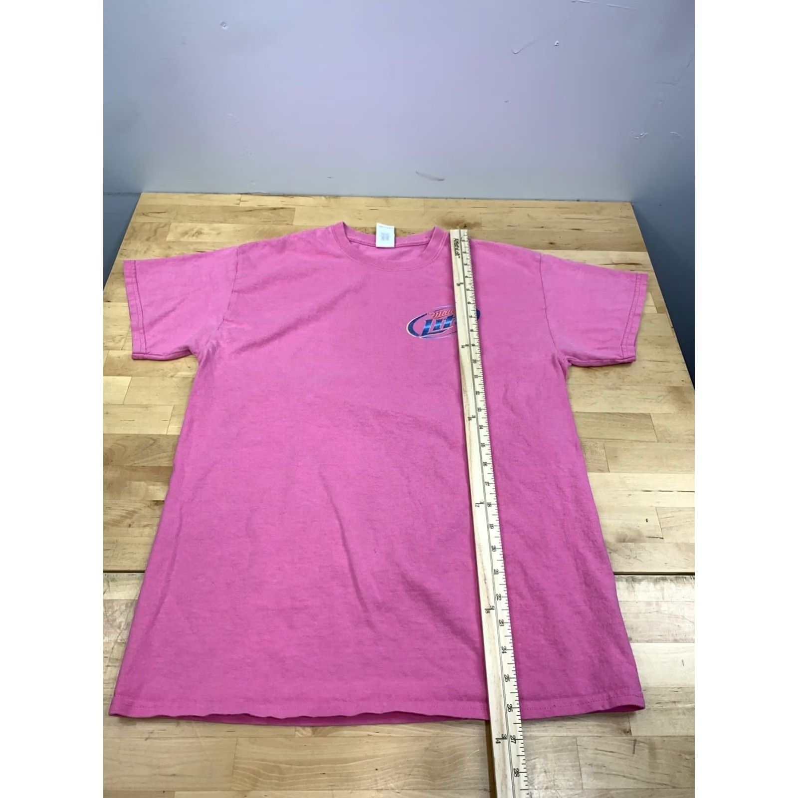 Gildan Miller Lite T Graphic Shirt Pink Womens M Crew Neck Short Sleeve Vintage Flag 11034 Size M / US 6-8 / IT 42-44 - 5 Thumbnail