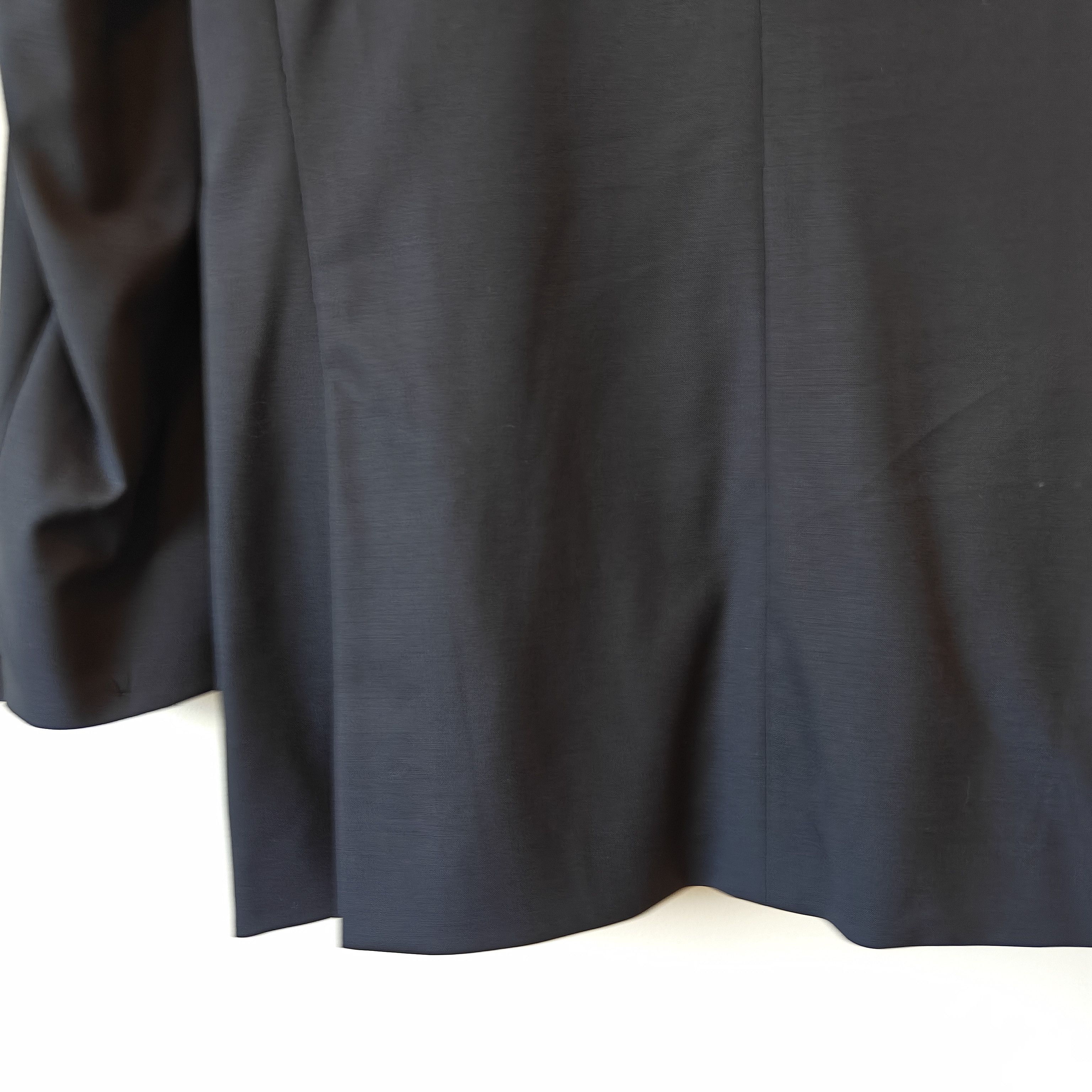 Banana Republic 2000s wool navy suit full set $800 Size 38R - 12 Thumbnail