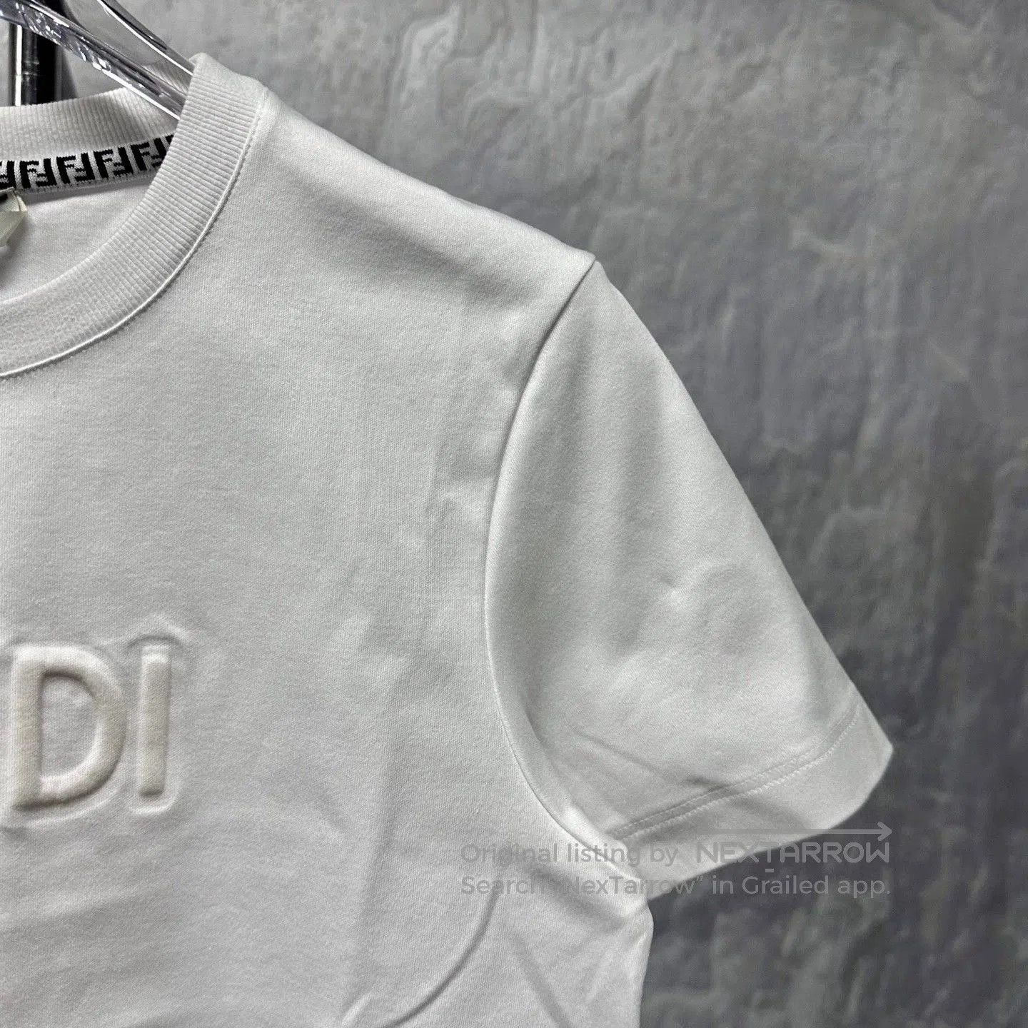 Fendi white fendi embossed logo short sleeve shirt. Size US XS / EU 42 / 0 - 4 Thumbnail