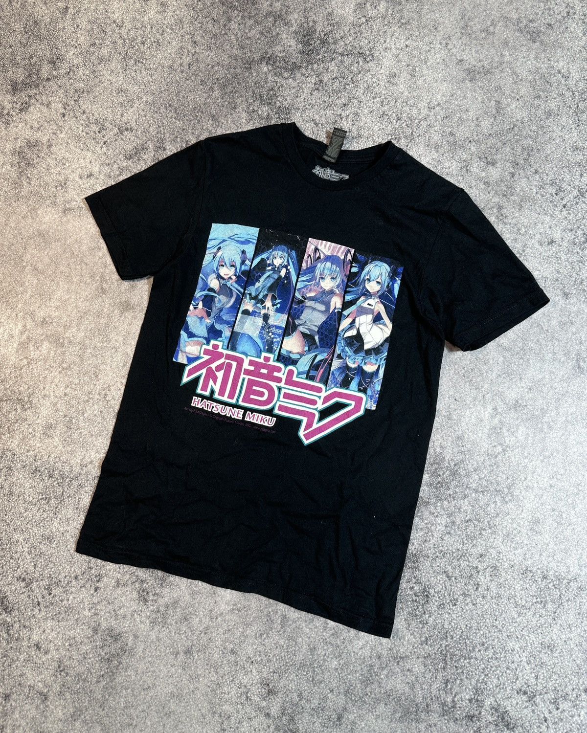 Designer × Japanese Brand Y2K HATSUNE MIKU T-shirt Big Print Logo Anime Pop Alt S Size US S / EU 44-46 / 1 - 1 Thumbnail