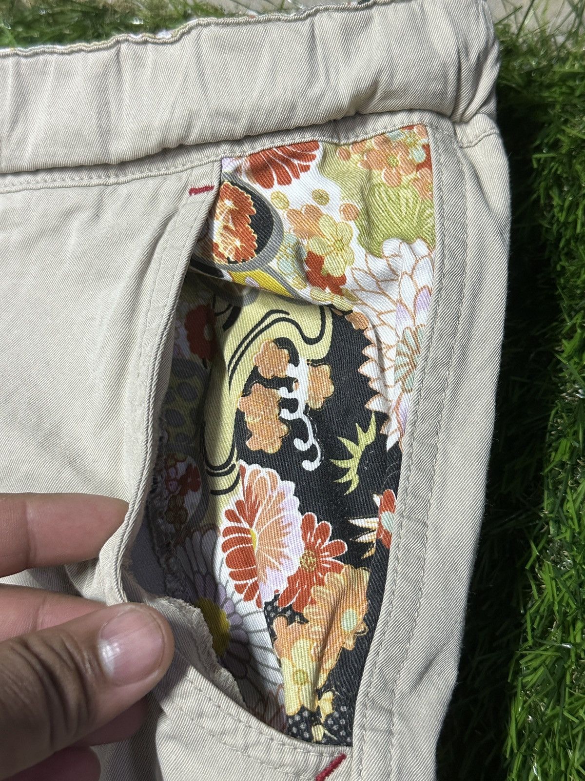 Japanese Brand × Vintage Rare🔥🔥 Vintage Sukajan KARAKURI TAMASHII Pants Size US 41 - 5 Thumbnail