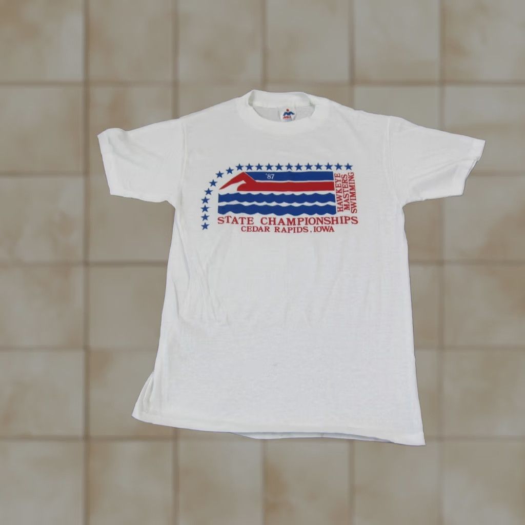 Vintage Vintage Iowa Hawkeyes Shirts Mens L White Cotton Logo 90s T-Shirt Size US L / EU 52-54 / 3 - 1 Thumbnail