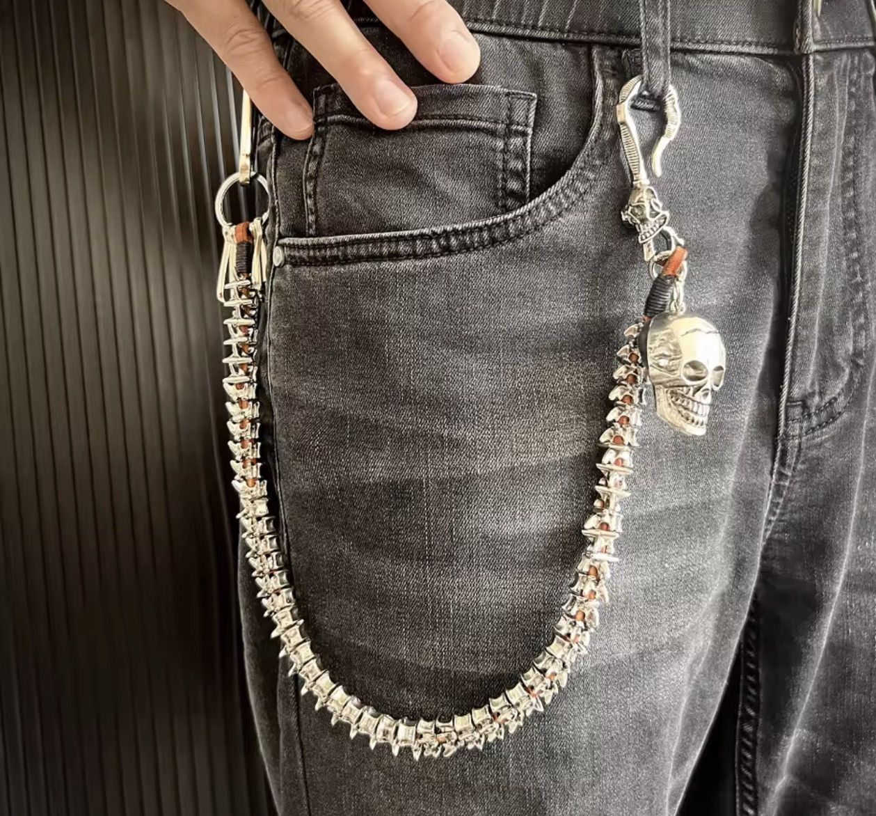 Jewelry Goth Punk Grunge Skull Spine Wallet Chain Size ONE SIZE - 5 Thumbnail