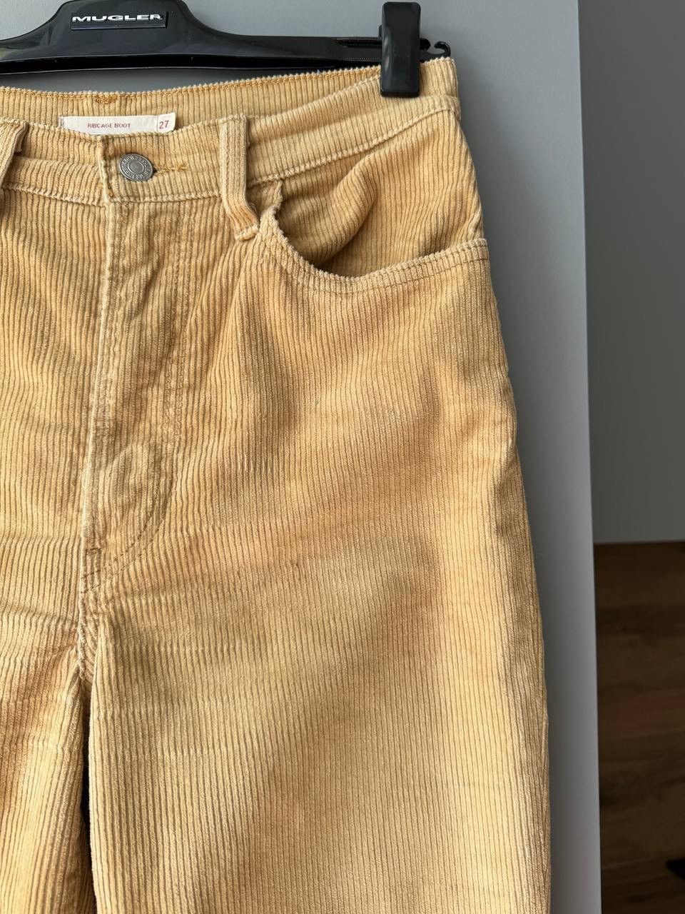 Levi's × Levi's Made & Crafted LEVIS Ribcage Flared Premium Corduroy Pants Size 27" / US 4 / IT 40 - 2 Thumbnail
