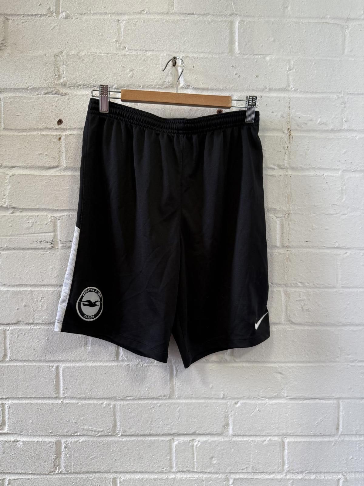Nike Nike Dri-FIT Slim Fit Men's Athletic Shorts Black Size Small Size US 30 / EU 46 - 1 Thumbnail