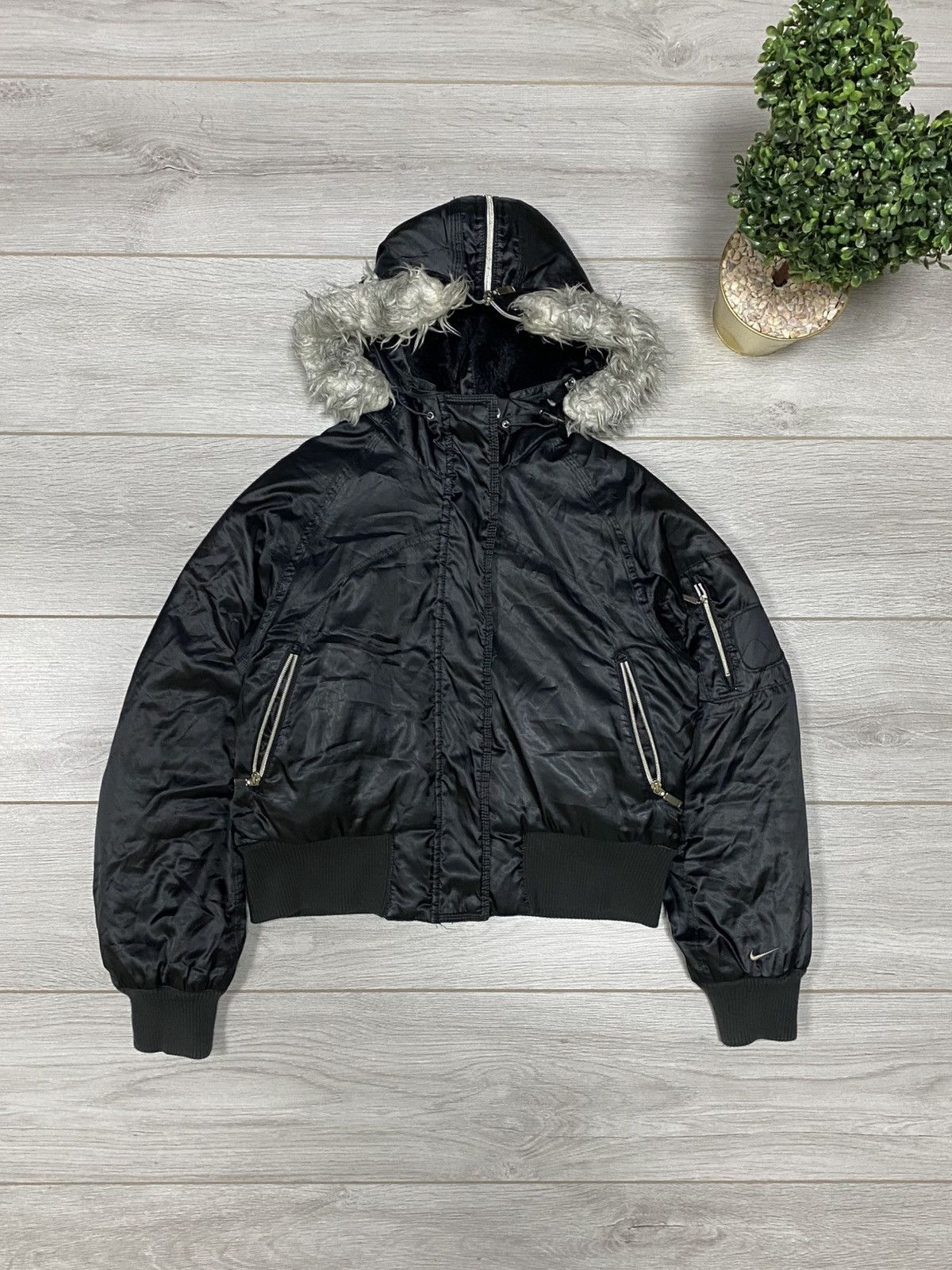 Nike vintage N2B zip hood bomber nylon fur alaska jacket