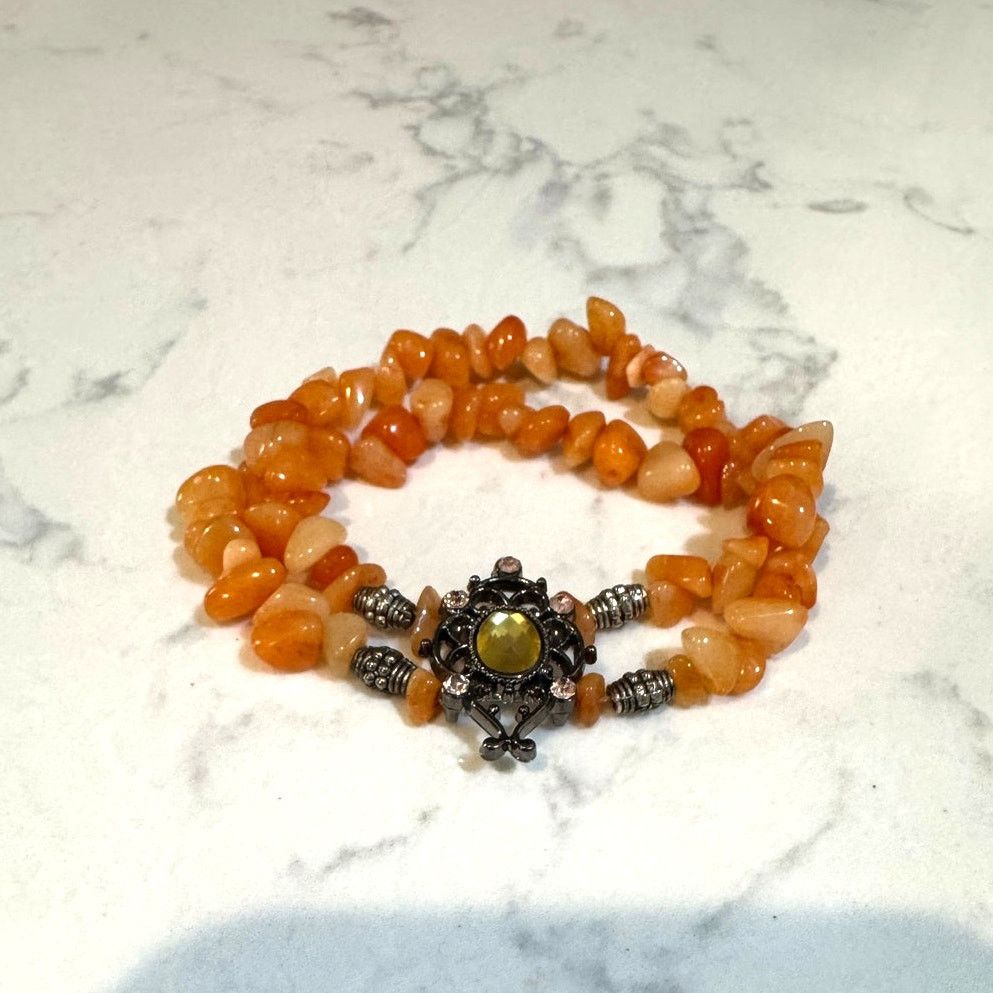 Handmade Handmade peach orange beaded dark metal accent bracelet Size ONE SIZE - 2 Thumbnail