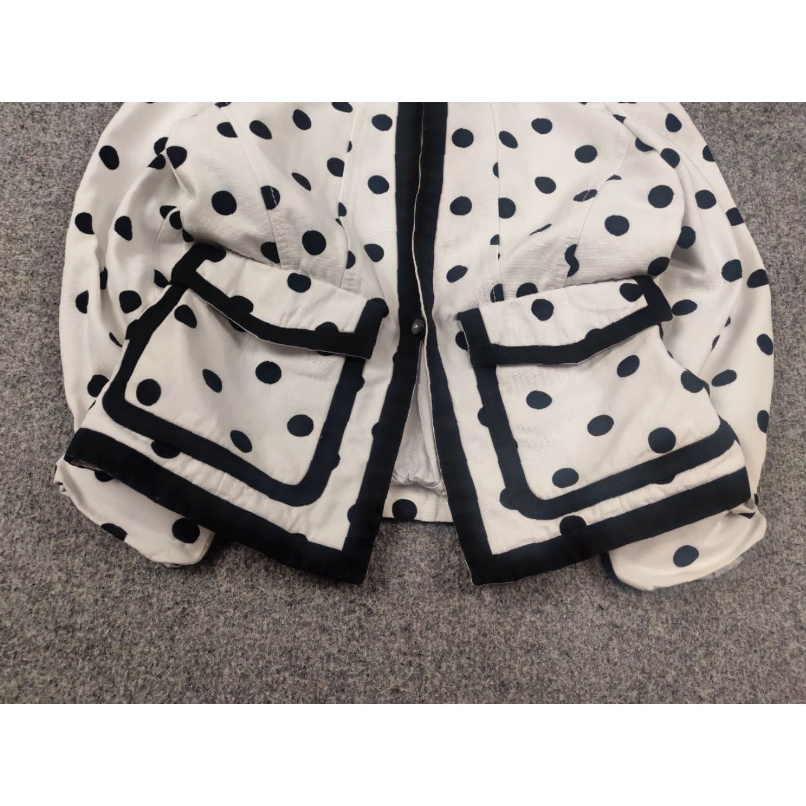 Valentino Valentino Valentino Roman Vintage Blazer Jacket Cotton White with Black Polka Dots Women M Casual 90s Designer Pocket Size M / US 6-8 / IT 42-44 - 5 Thumbnail