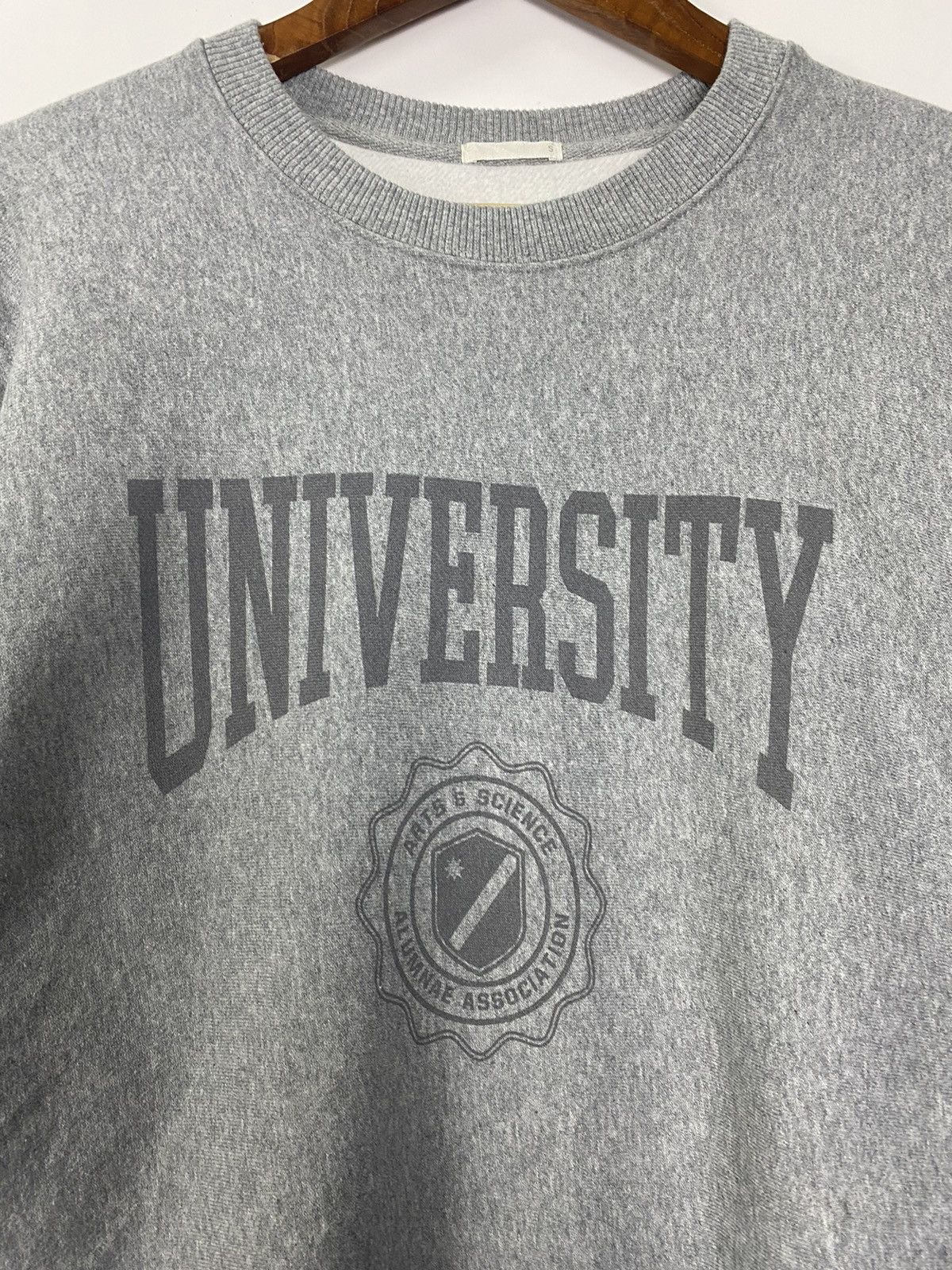 Uniqlo Uniqlo University sweater Size US S / EU 44-46 / 1 - 7 Thumbnail