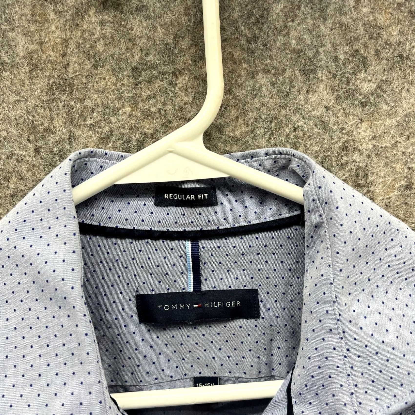 Tommy Hilfiger VINTAGE? No. Tommy Hilfiger Shirt Men Medium Adult Blue Casual Button-Down Polka Dot 42 in Chest Regular Size US M / EU 48-50 / 2 - 5 Thumbnail