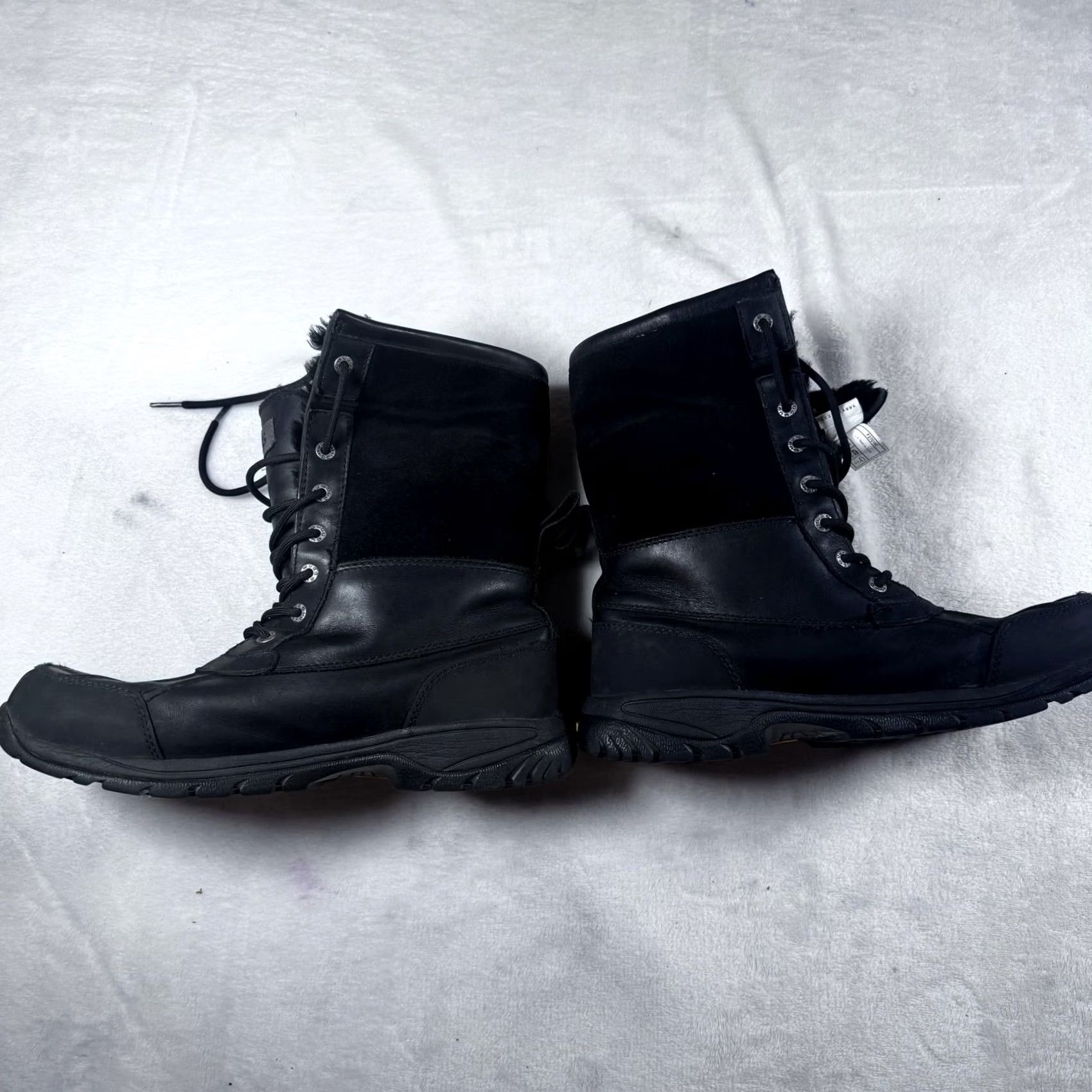 Ugg UGG Snow Boots Mens 10 Black Leather Waterproof Shearling Lined Vibram Boots Size US 10 / EU 43 - 6 Thumbnail