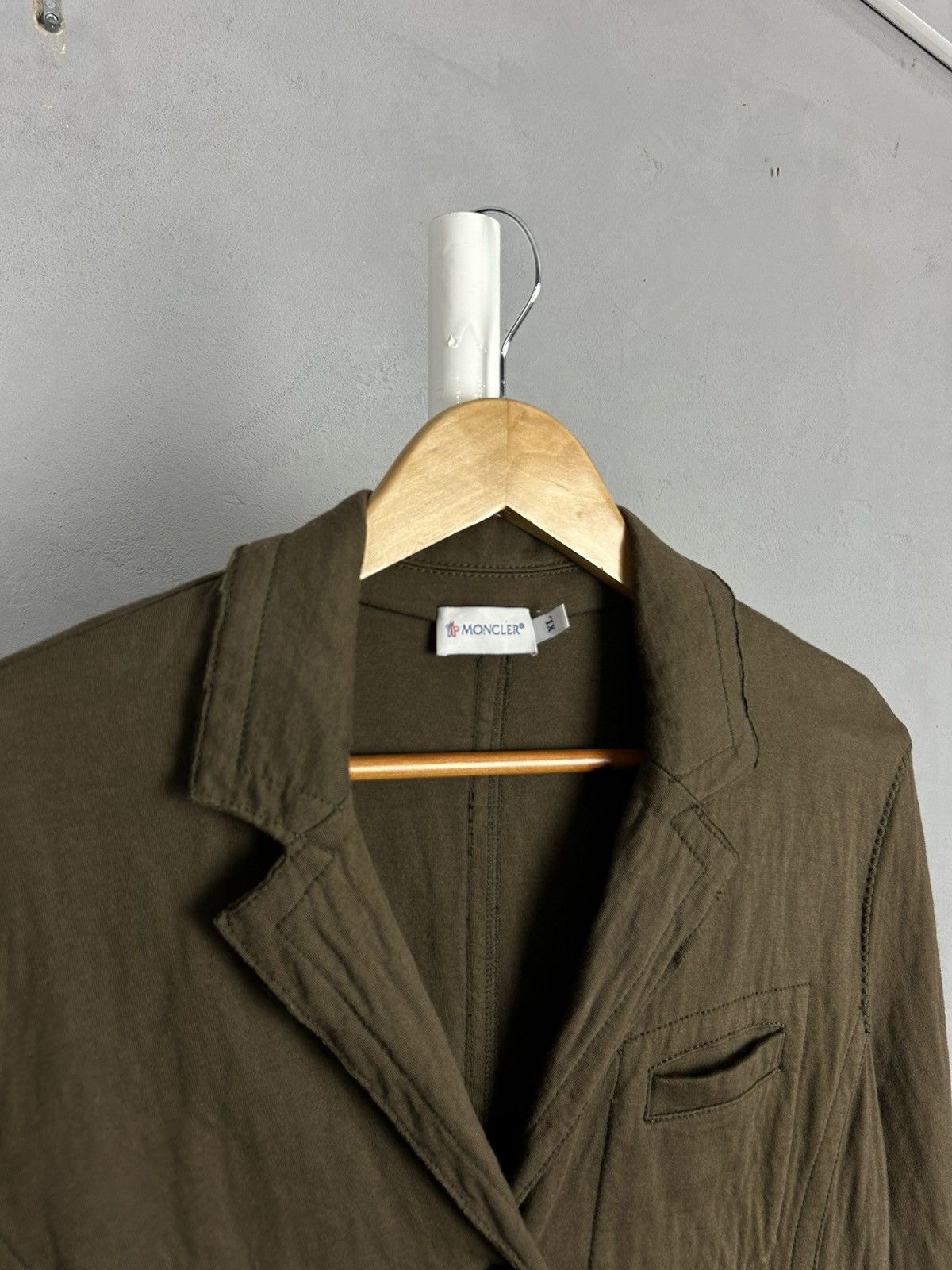 Moncler Vintage Moncler Women Blazer Very Rare Luxury Size XL Size XL / US 12-14 / IT 48-50 - 3 Thumbnail