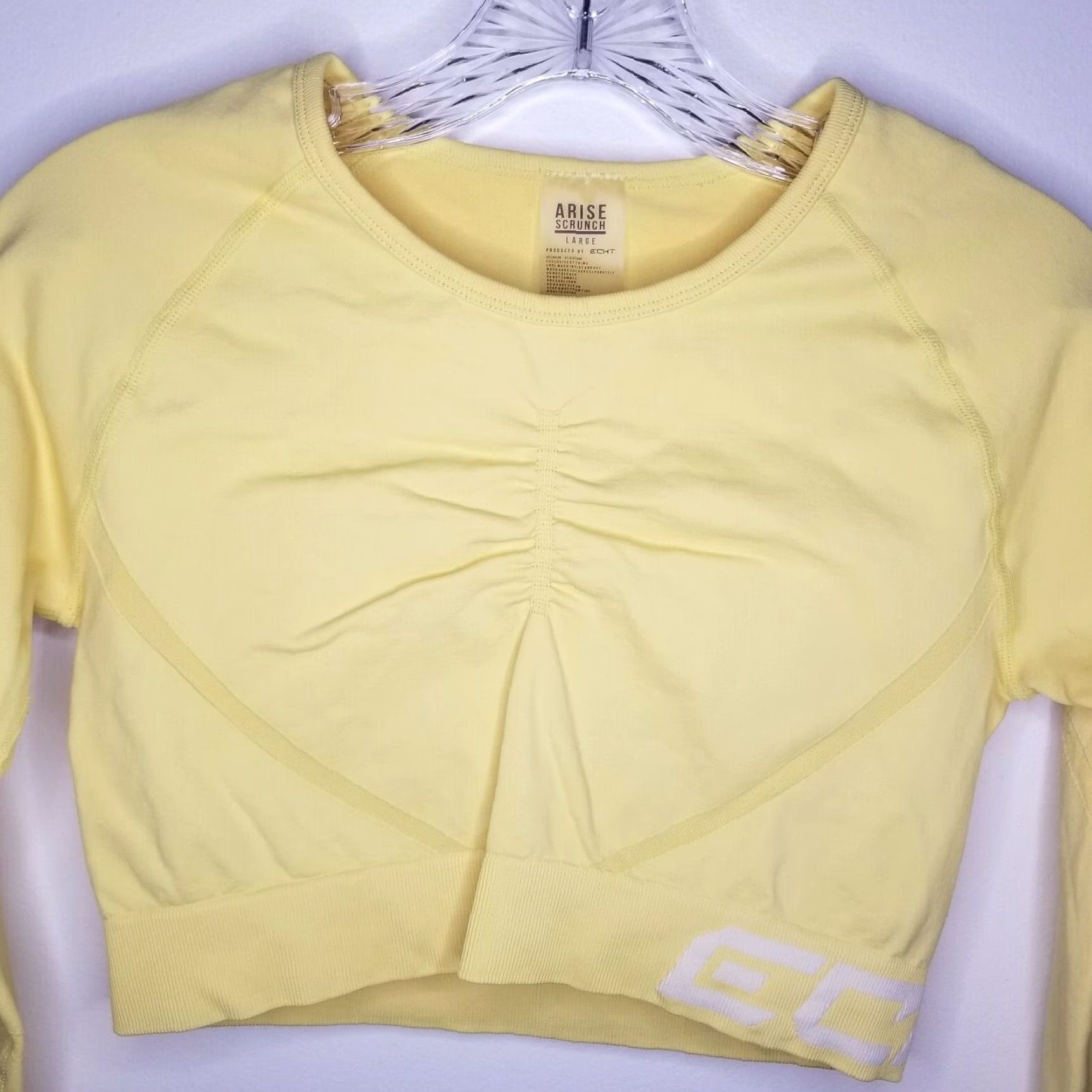 Vintage ARISE SCRUNCH Yellow Long Sleeve Athletic Crop Top Size L Womens Size L / US 10 / IT 46 - 2 Thumbnail