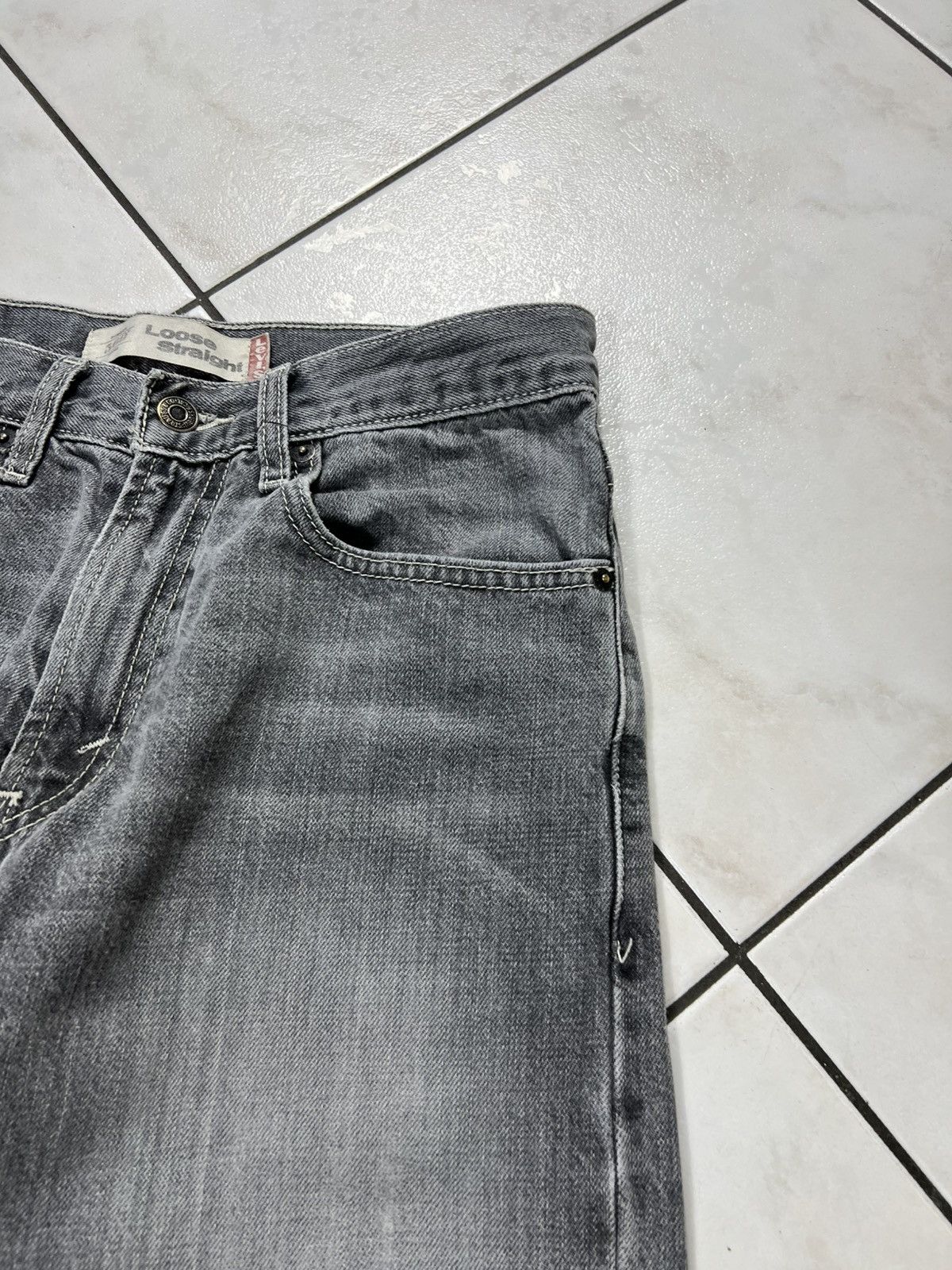 Levi's Vintage 90s Levis 569 loose straight washed distressed jeans Size US 29 - 6 Thumbnail