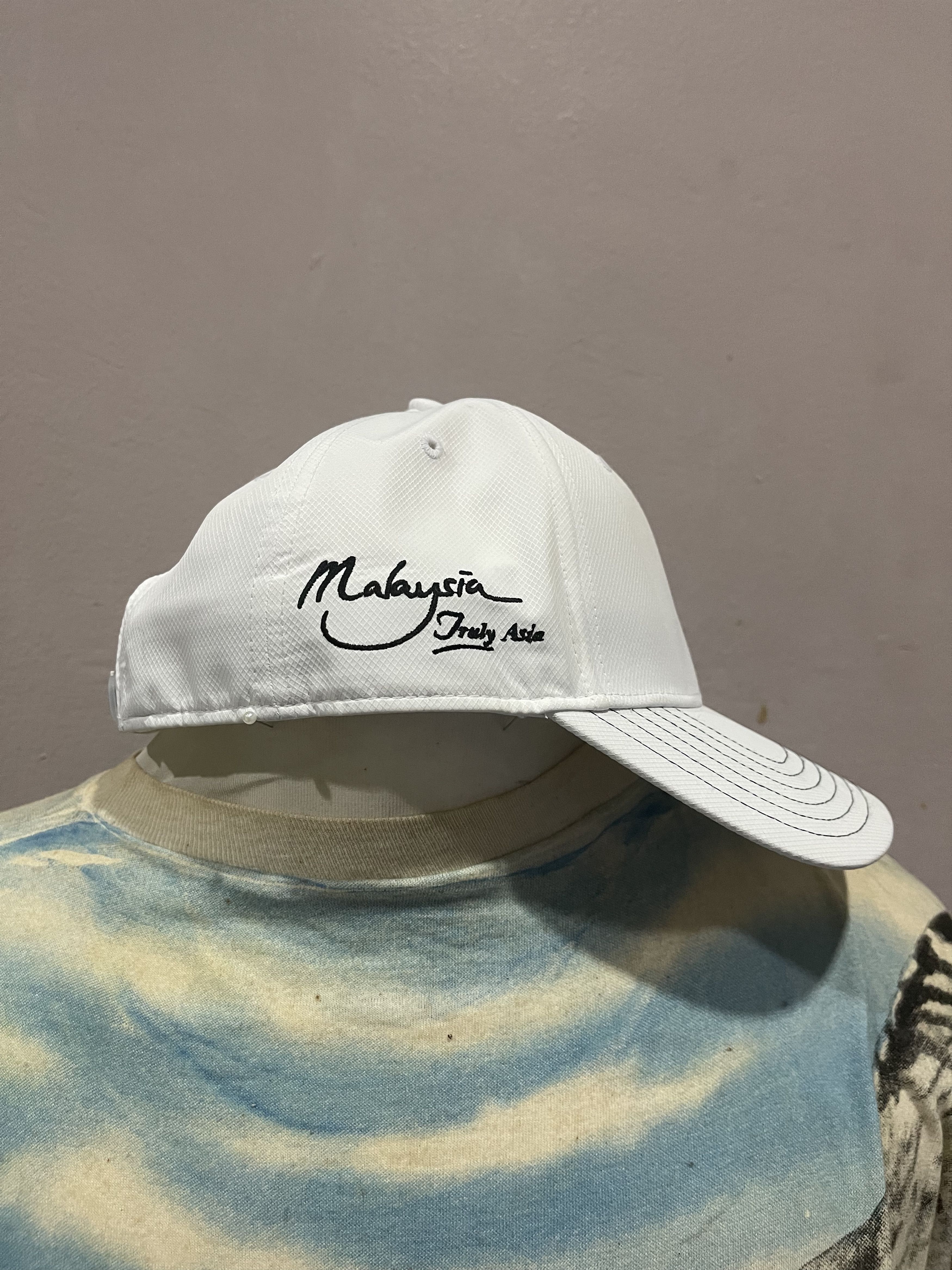 Japanese Brand Bridgestone Golf Truly Asia cap Hat Size ONE SIZE - 3 Thumbnail