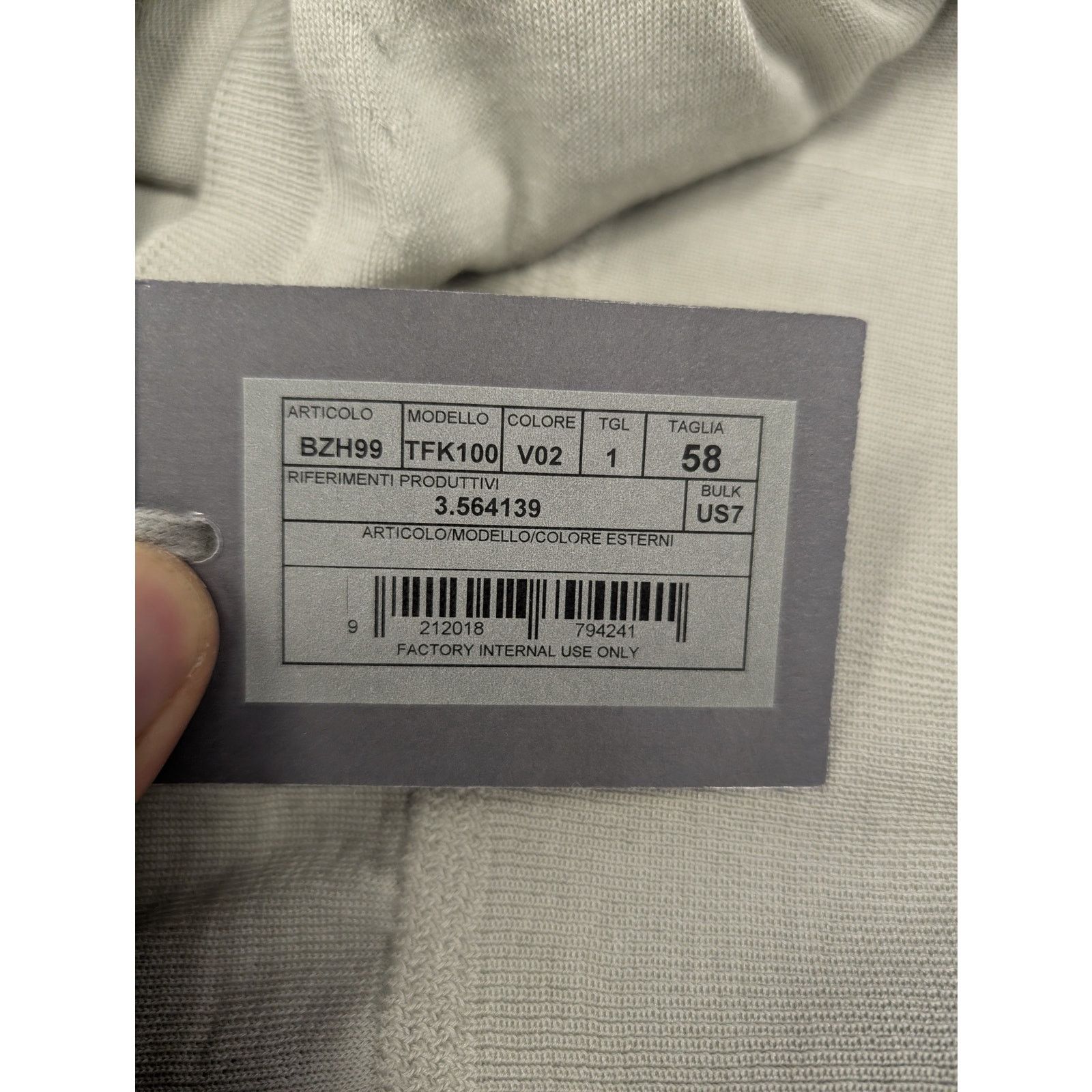 Tom Ford o1rshd1 V-Neck Knitwear Crewneck Sweatshirt in Grey Size US XXL / EU 58 / 5 - 15 Thumbnail