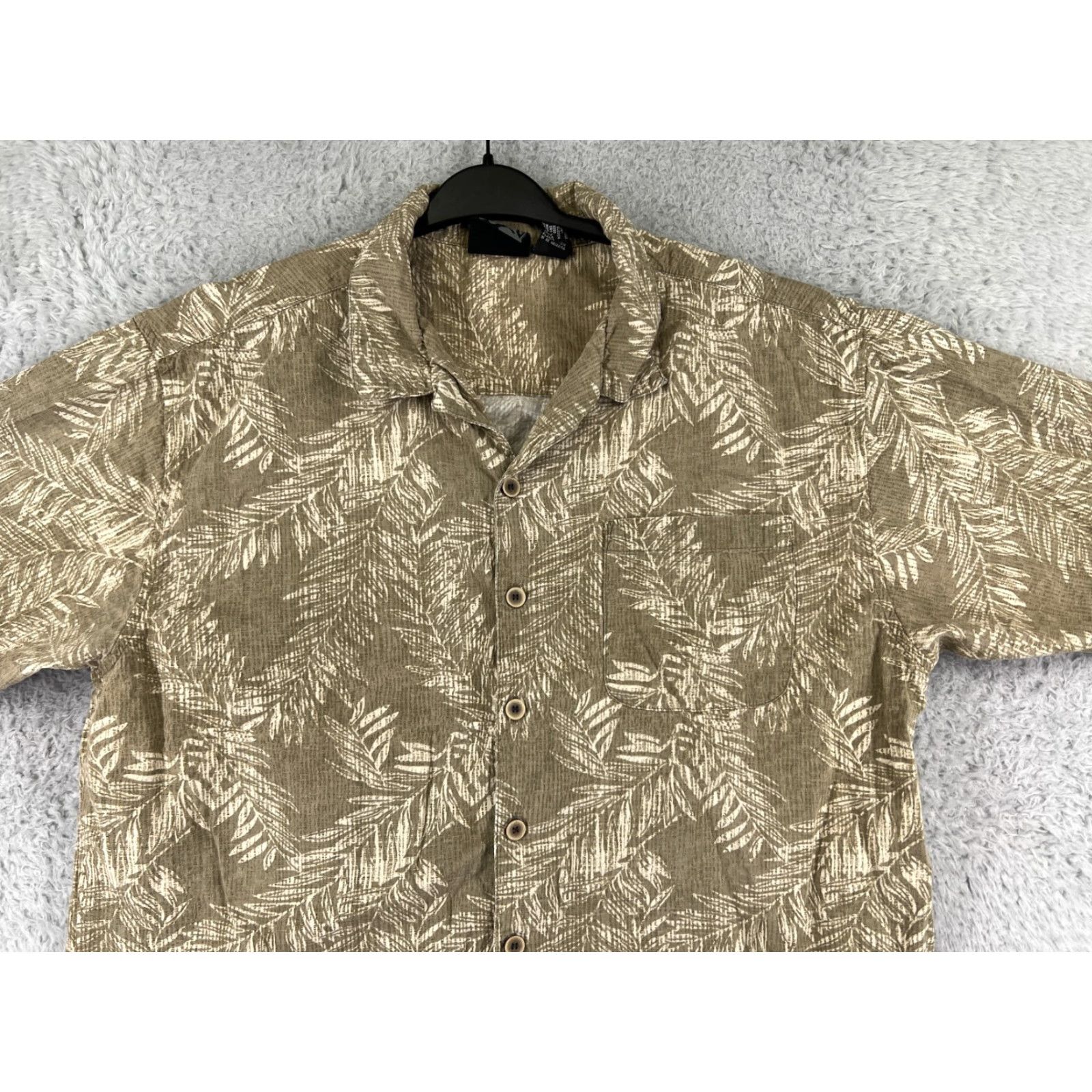 Ocean Pacific Ocean Pacific Shirt Mens Large Beige Floral Palm Pattern Button Up Hawaiian Camp Shirt Size US L / EU 52-54 / 3 - 4 Thumbnail