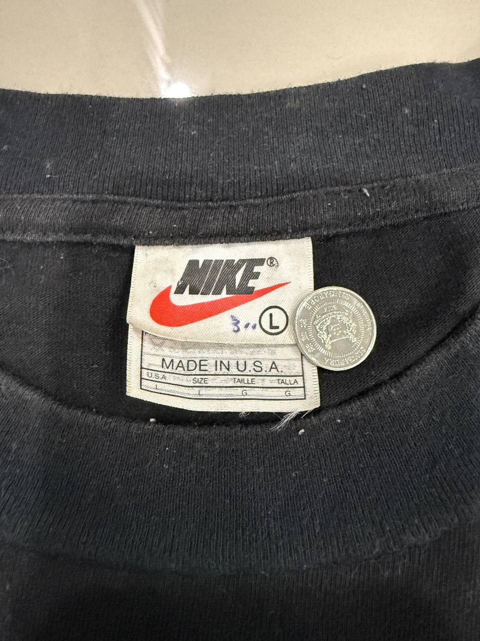 Nike Vintage Michael Jordan The Restaurant Size US L / EU 52-54 / 3 - 4 Thumbnail