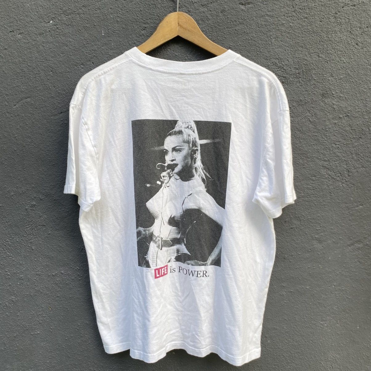 Band Tees Thrashed Madonna Band Tee Size US L / EU 52-54 / 3 - 1 Thumbnail