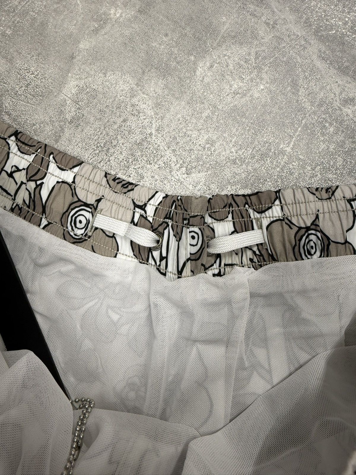 Amiri Amiri Flower Swim Shorts. Size L. BNWT. RRP $525 Size US 34 / EU 50 - 7 Thumbnail