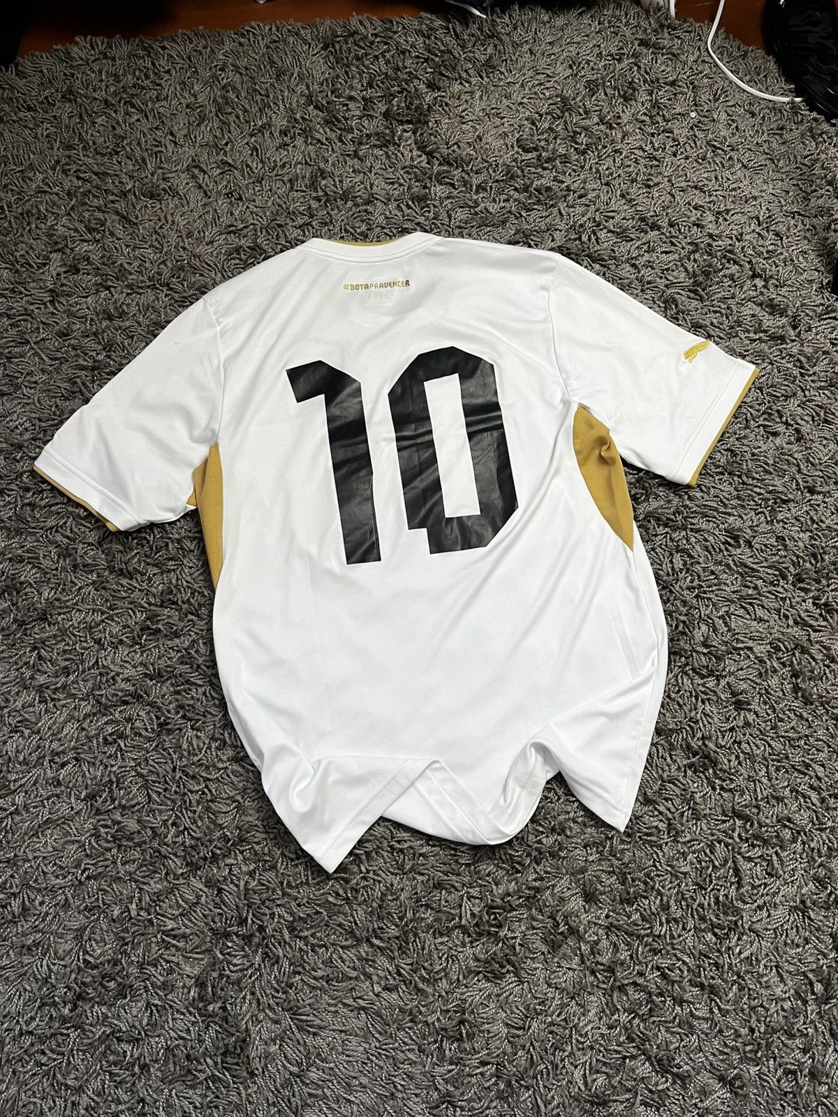Puma Vintage Botafogo 2014/15 Away Jersey Puma 10 #BOTAPRAVENCER Size US L / EU 52-54 / 3 - 7 Thumbnail