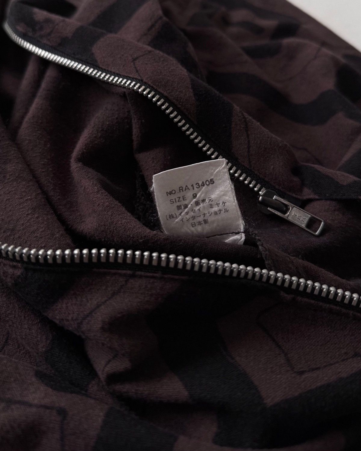 Issey Miyake IS ISSEY MIYAKE ASYMMETRIC ZIP JACKET SHIRT Size US M / EU 48-50 / 2 - 7 Thumbnail