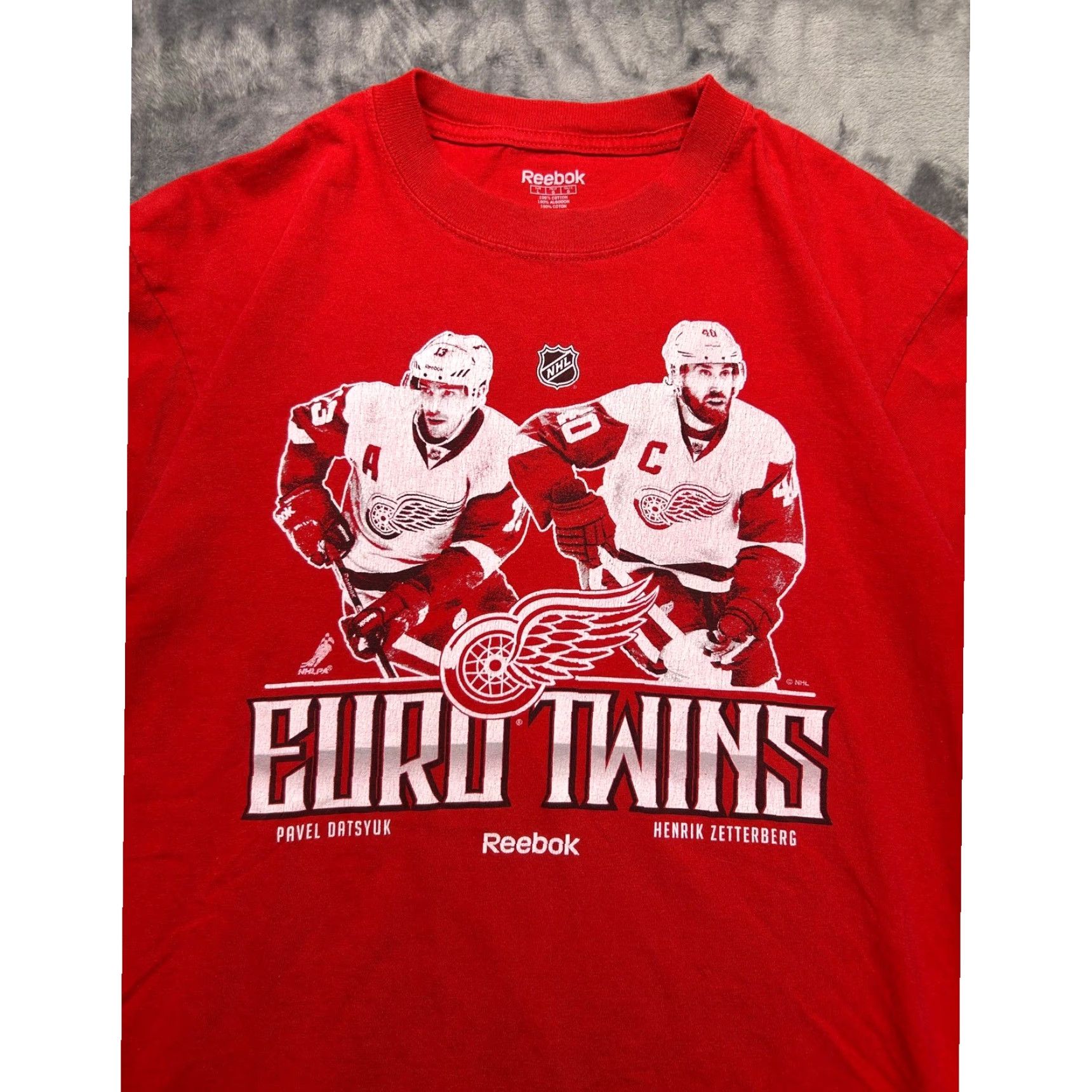 Reebok Reebok T Shirt Mens Large Detroit Red Wings Datsyuk Zetterberg NHL Hockey Red Jersey Crew Neck Short Sleeve Graphic Print Logo Size US L / EU 52-54 / 3 - 2 Thumbnail