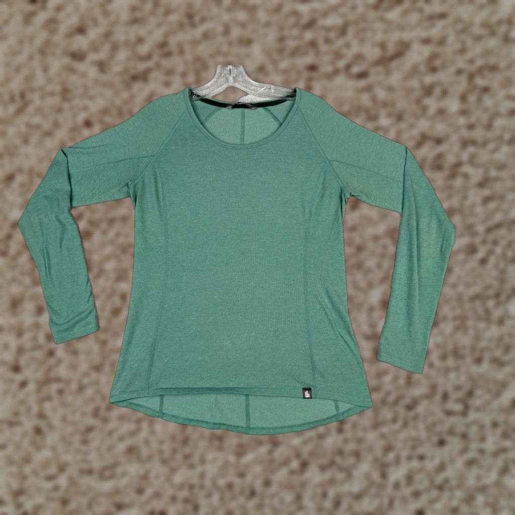 The North Face The North Face Shirt Women M Green Long Sleeve Crew Neck 100% Polyester Size M / US 6-8 / IT 42-44 - 1 Thumbnail