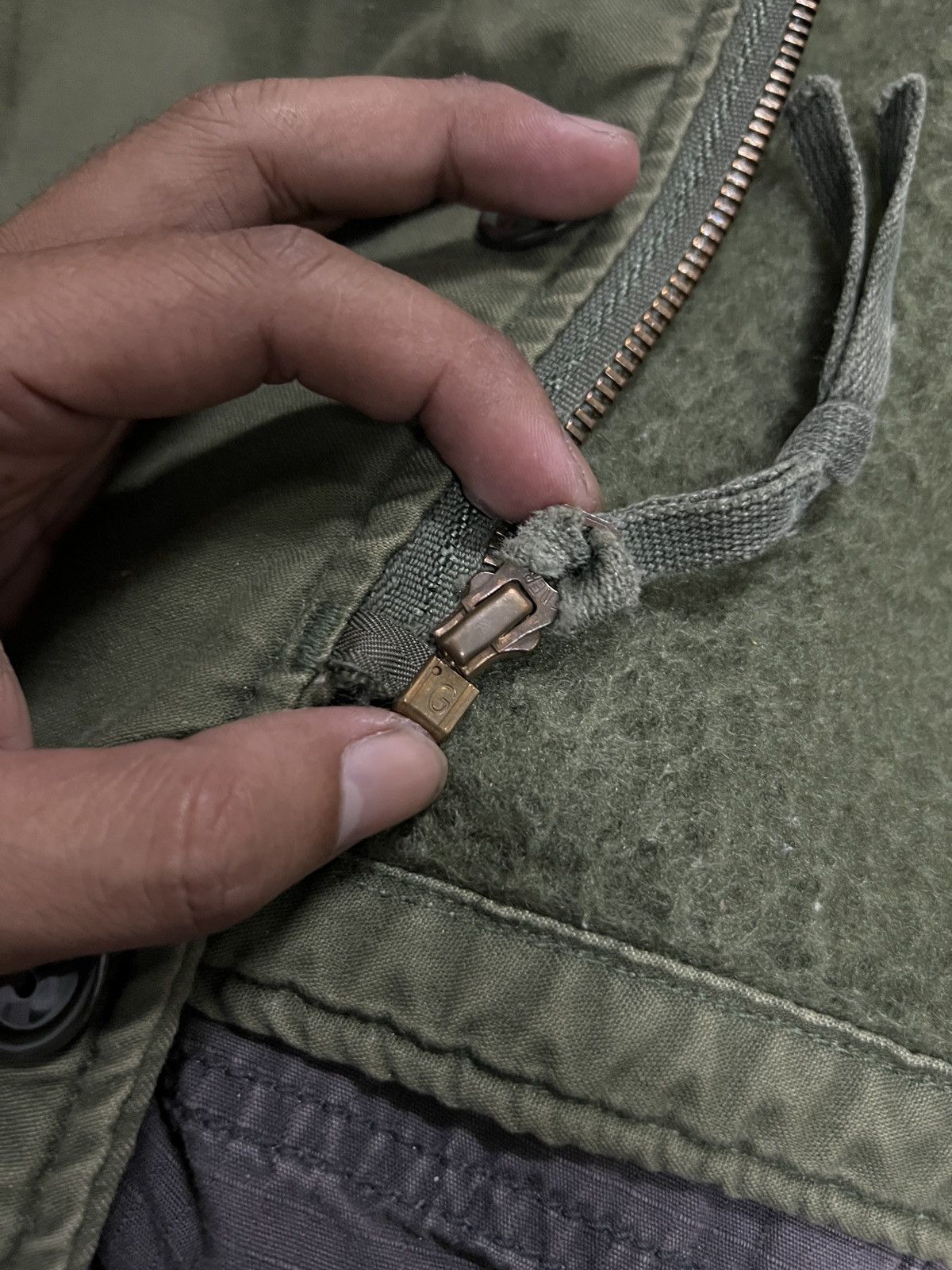 Vintage Vintage OG army 70s Size US M / EU 48-50 / 2 - 5 Thumbnail